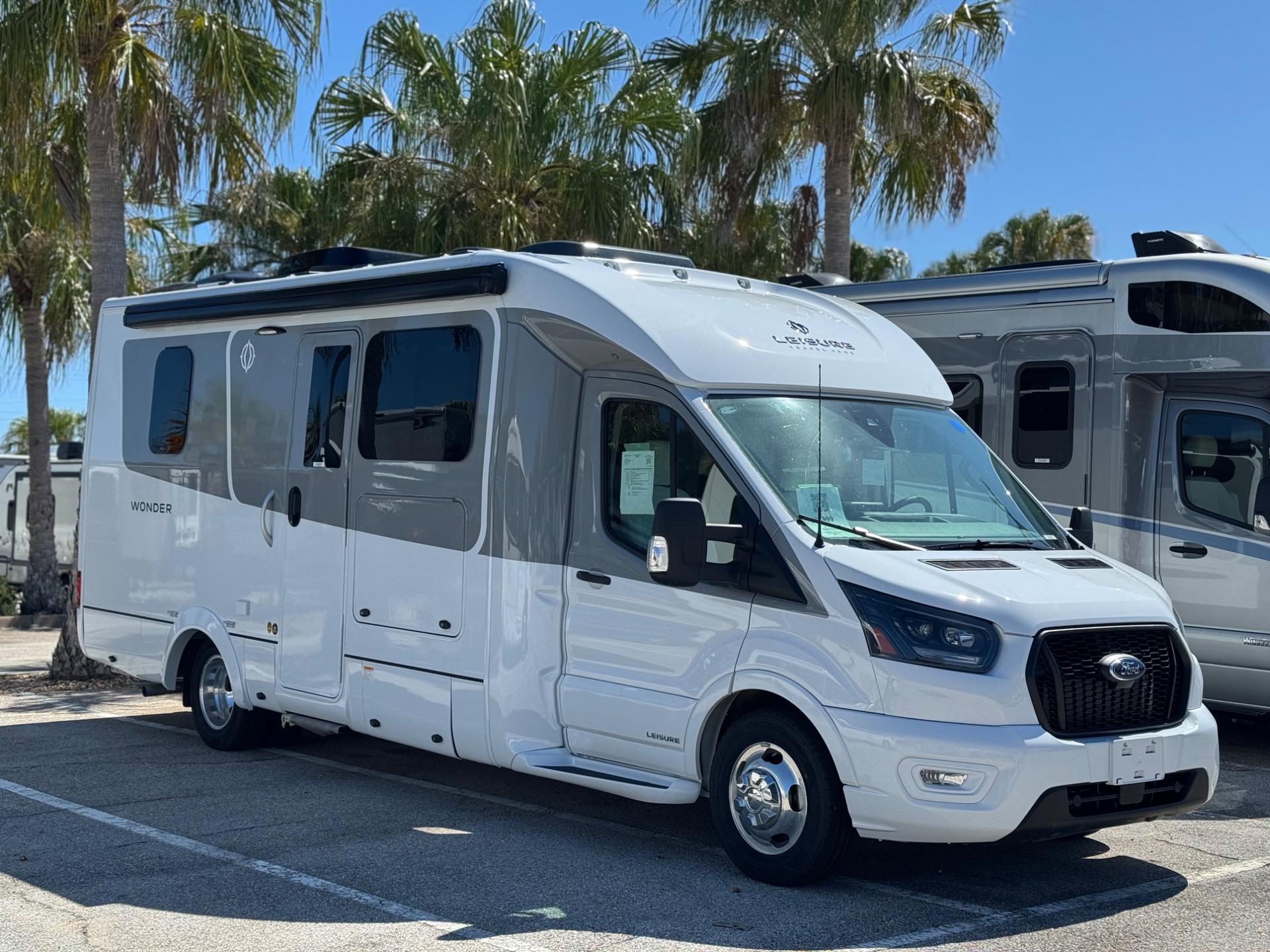 2026 Leisure Travel Vans Wonder 24MBL