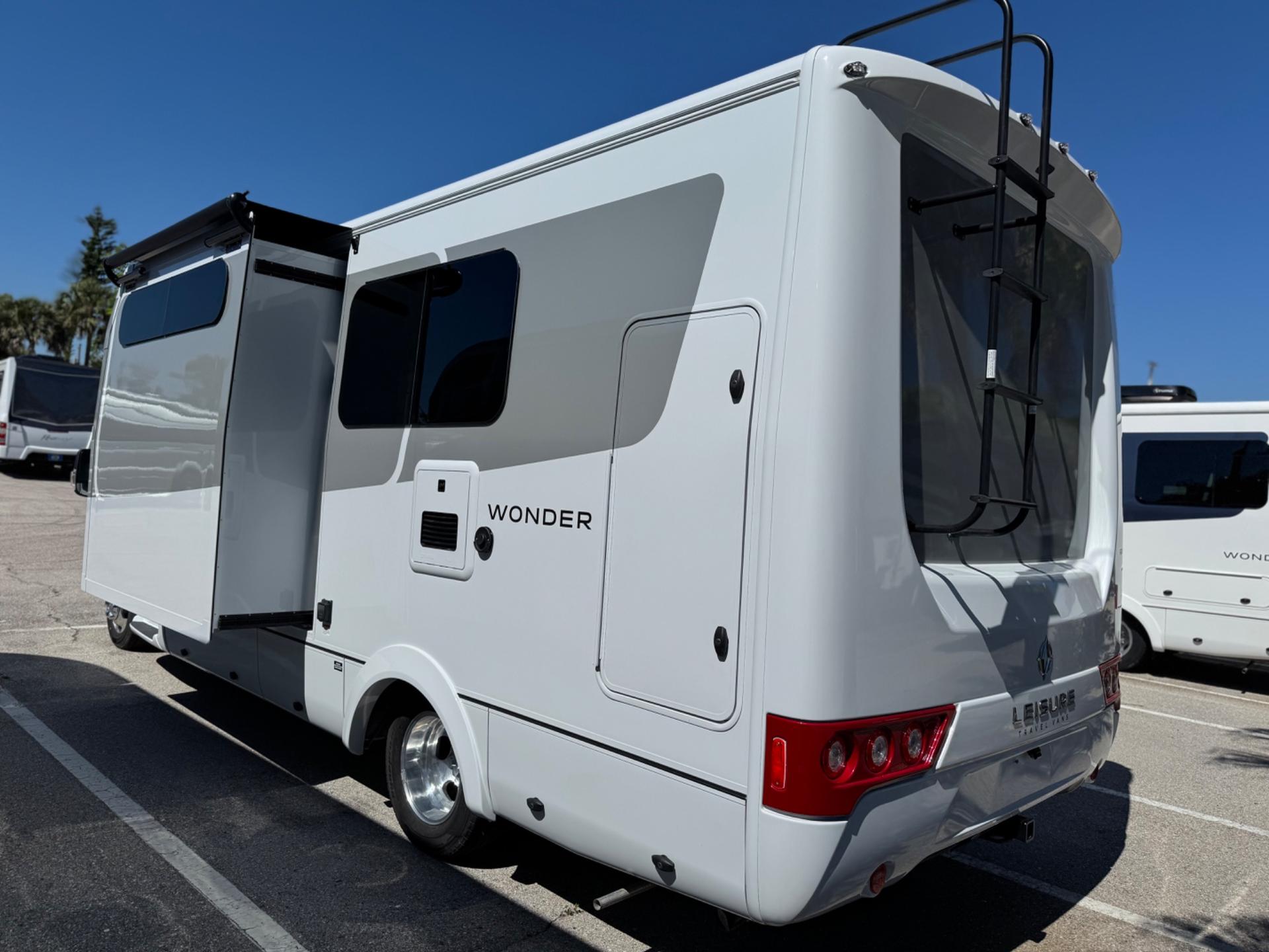 2026 Leisure Travel Vans 2026 Leisure Travel Vans Wonder - thumbnail 4