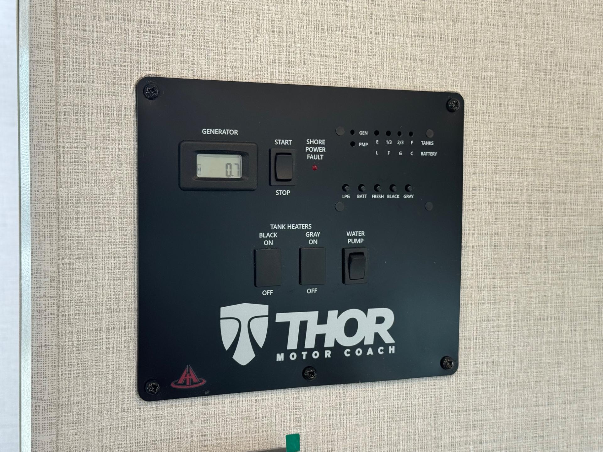 2026 Thor Motor Coach 2026 Thor Motor Coach Chateau - thumbnail 21