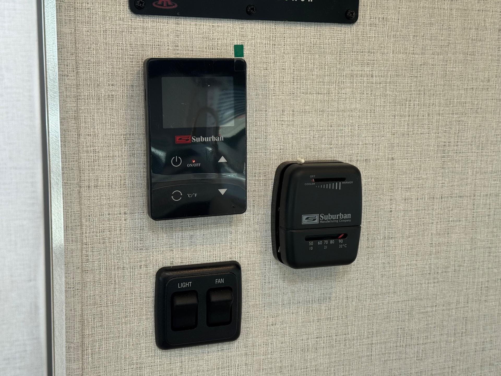 2026 Thor Motor Coach 2026 Thor Motor Coach Chateau - thumbnail 22