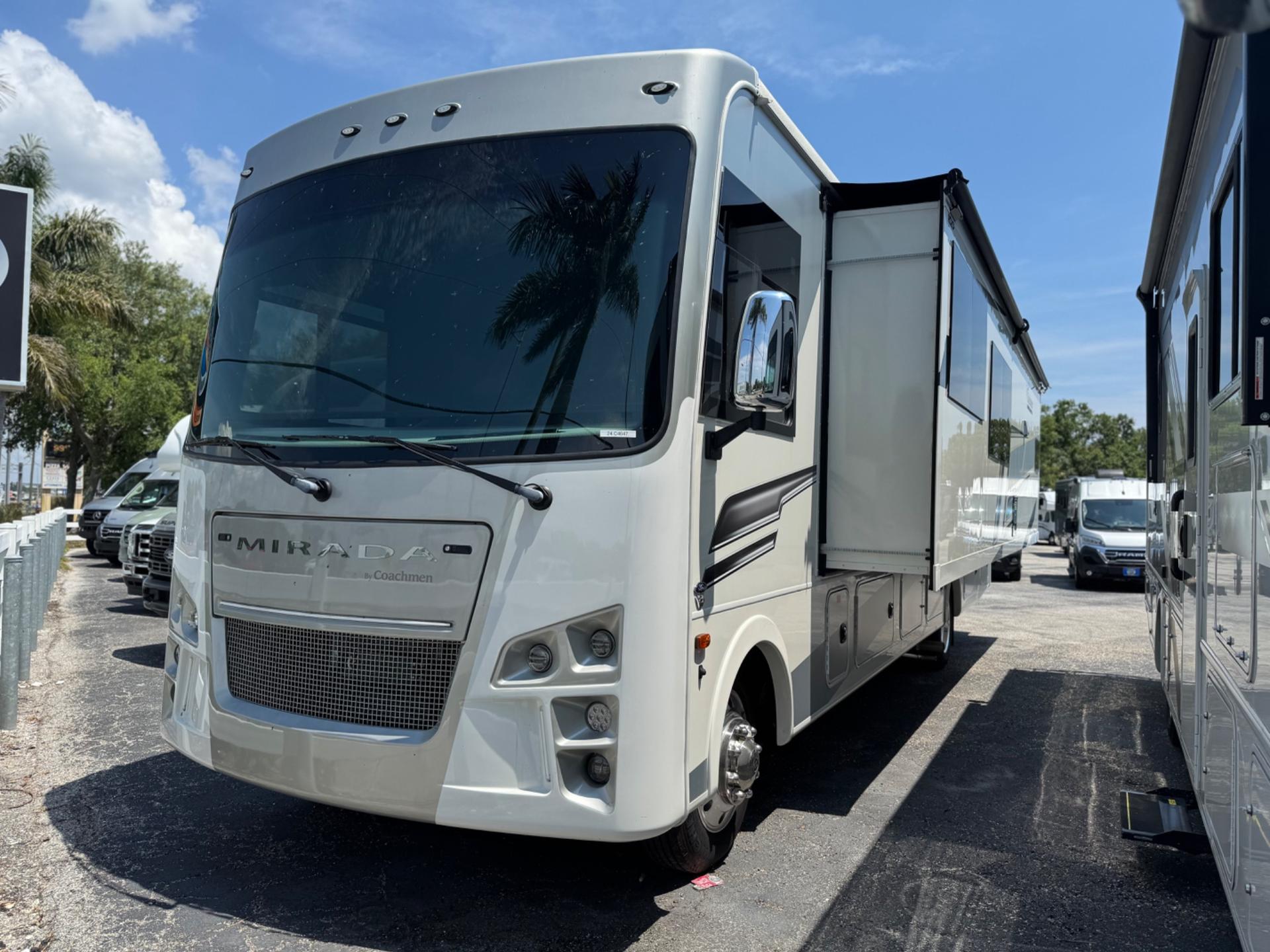 2024 Coachmen 2024 Coachmen Mirada - thumbnail 2