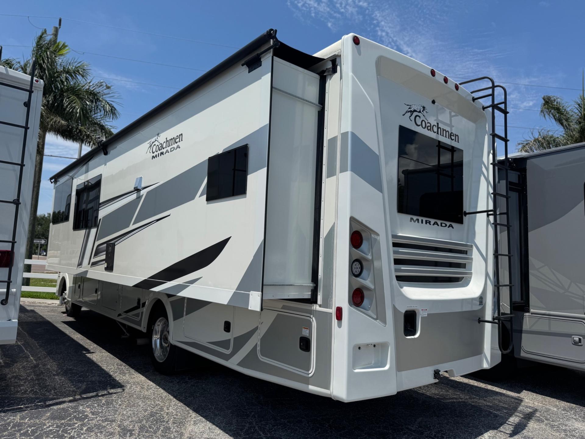 2024 Coachmen 2024 Coachmen Mirada - thumbnail 3