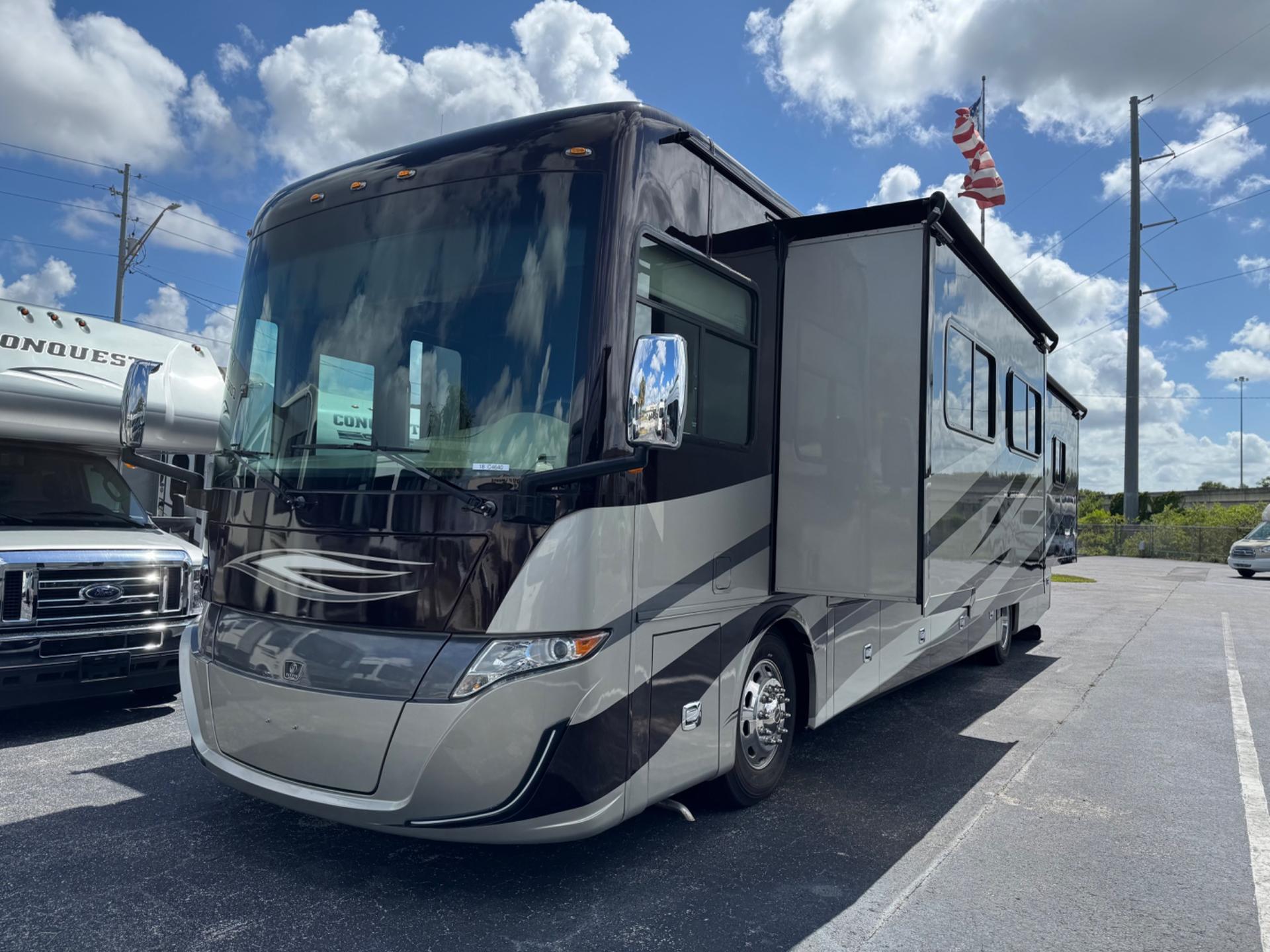 2018 Tiffin Motorhomes 2018 Tiffin Motorhomes Allegro Red - thumbnail 2