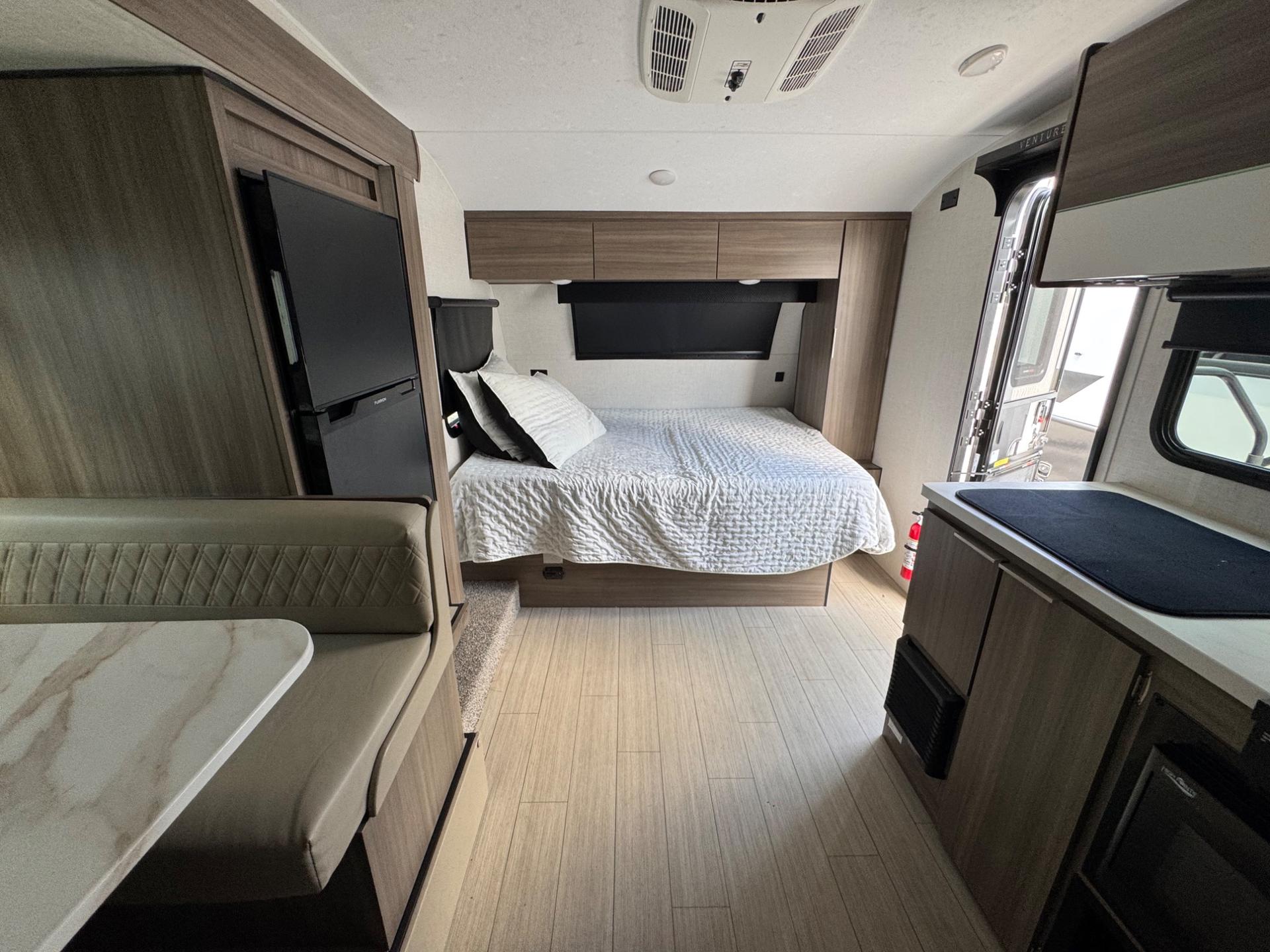 2024 Venture RV 2024 Venture RV Sonic Lite - thumbnail 6