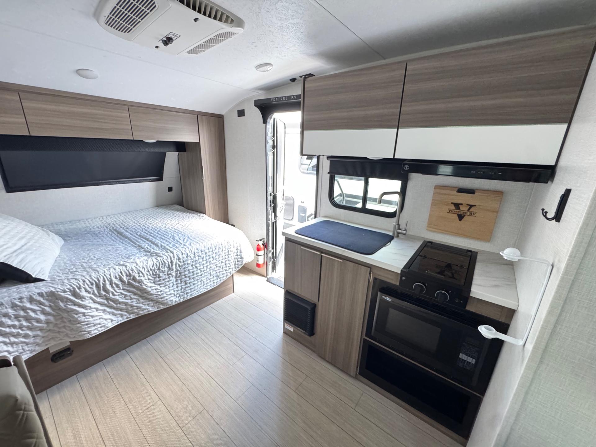 2024 Venture RV 2024 Venture RV Sonic Lite - thumbnail 7