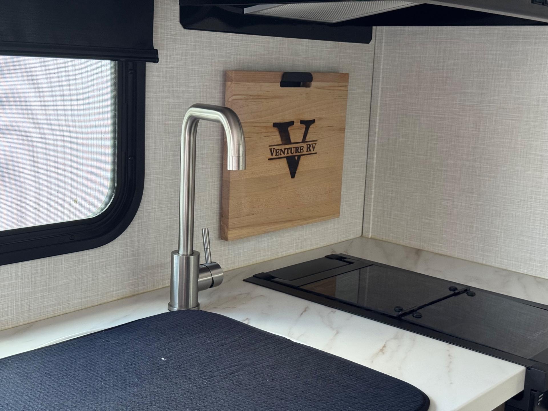 2024 Venture RV 2024 Venture RV Sonic Lite - thumbnail 11