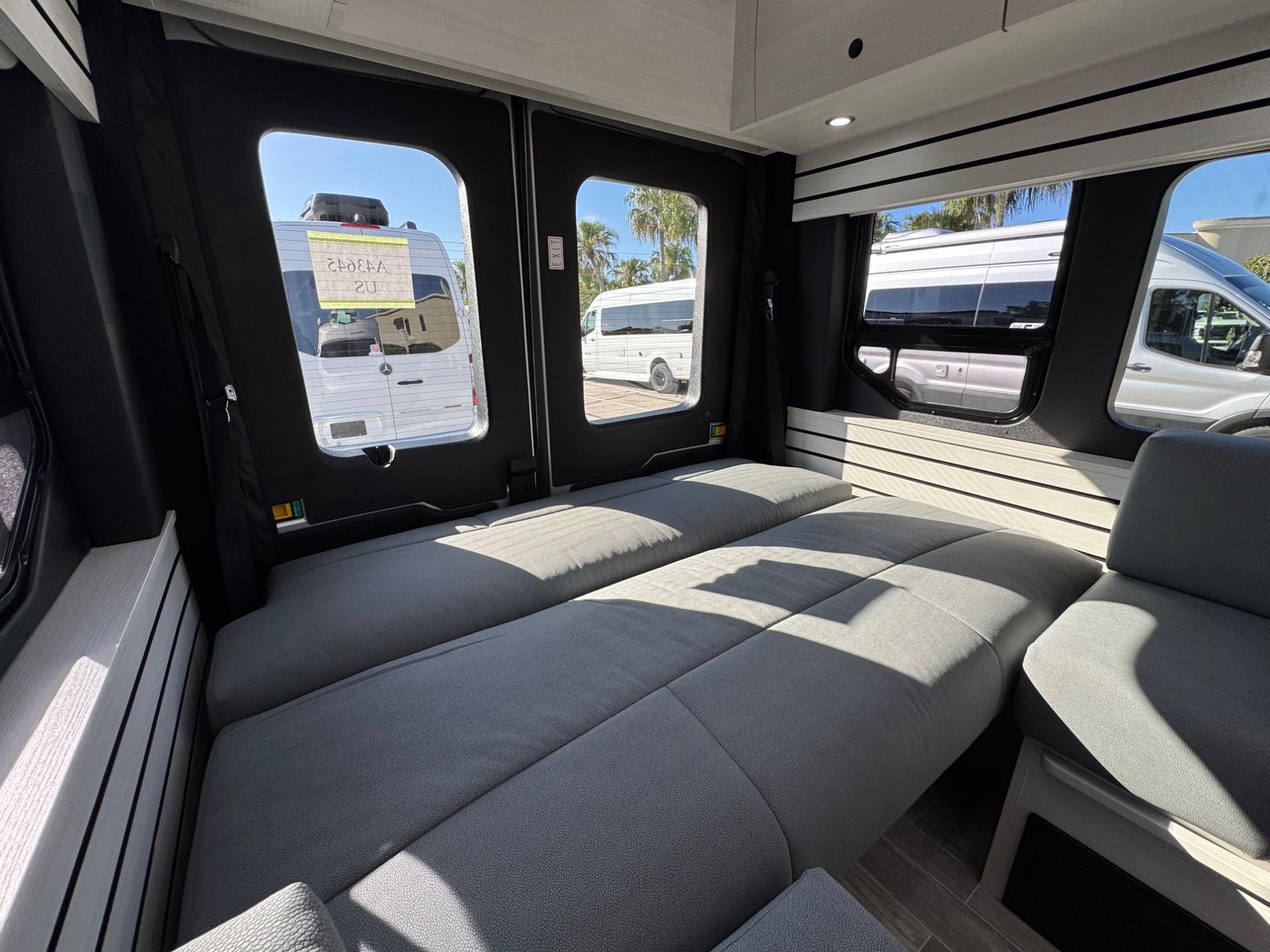 2027 PLEASURE WAY 2027 PLEASURE WAY ONTOUR - thumbnail 17
