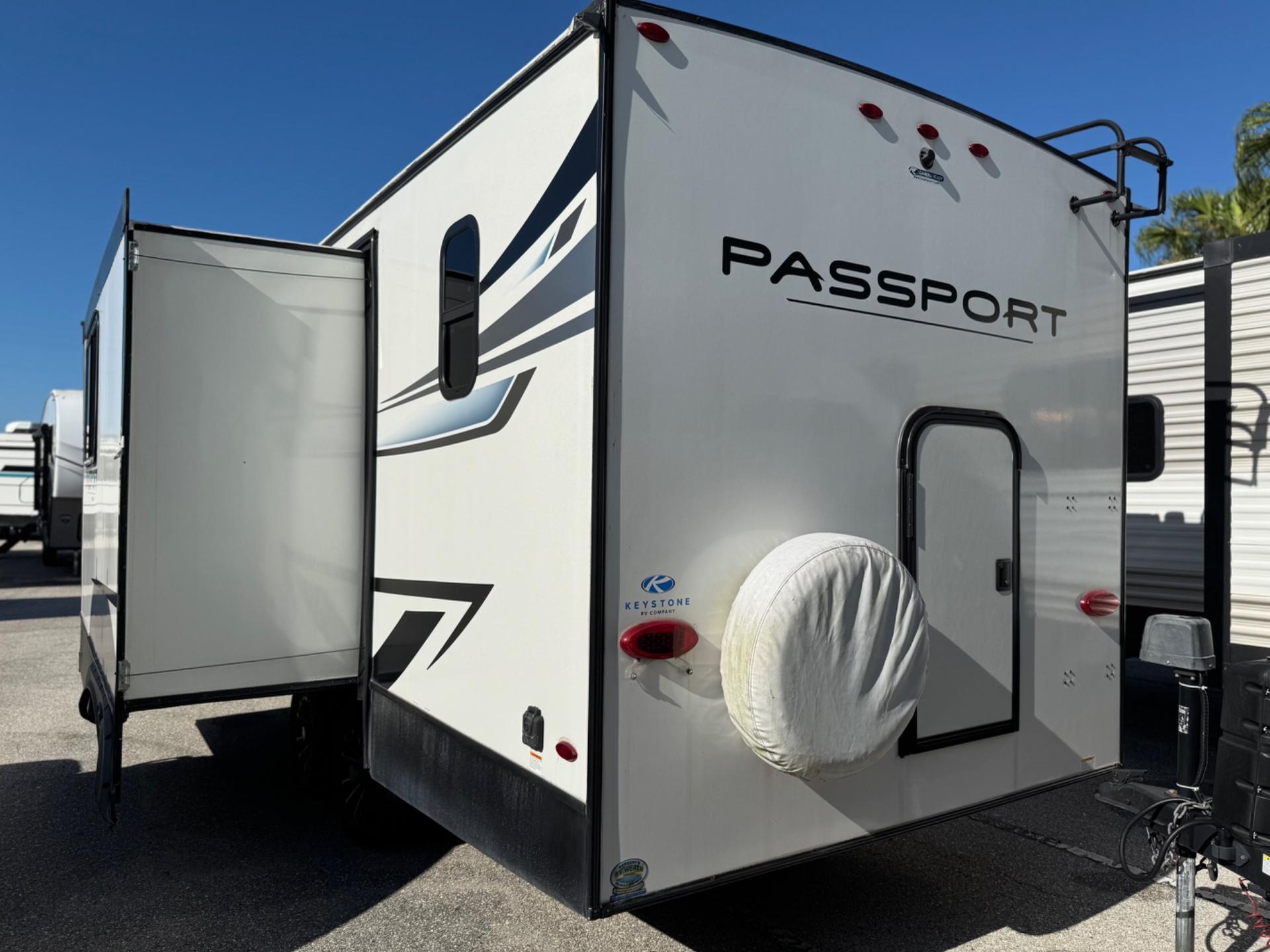 2022 Keystone RV 2022 Keystone RV Passport - thumbnail 3