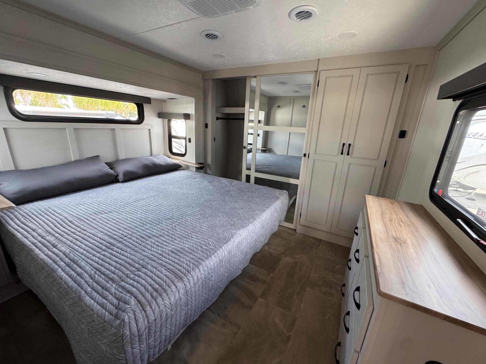 2025 Coachmen 2025 Coachmen Brookstone - thumbnail 22