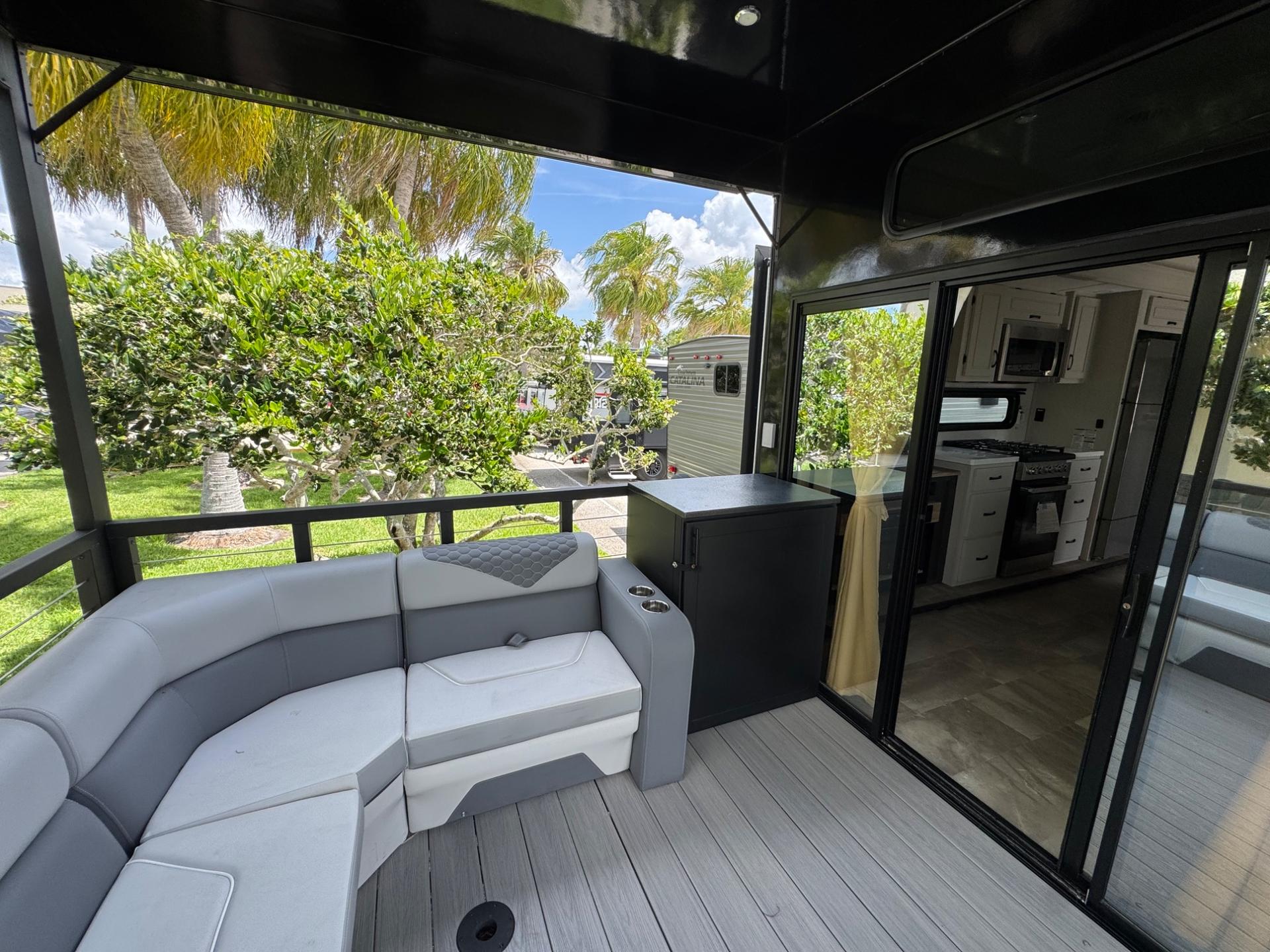 2025 Coachmen 2025 Coachmen Brookstone - thumbnail 30