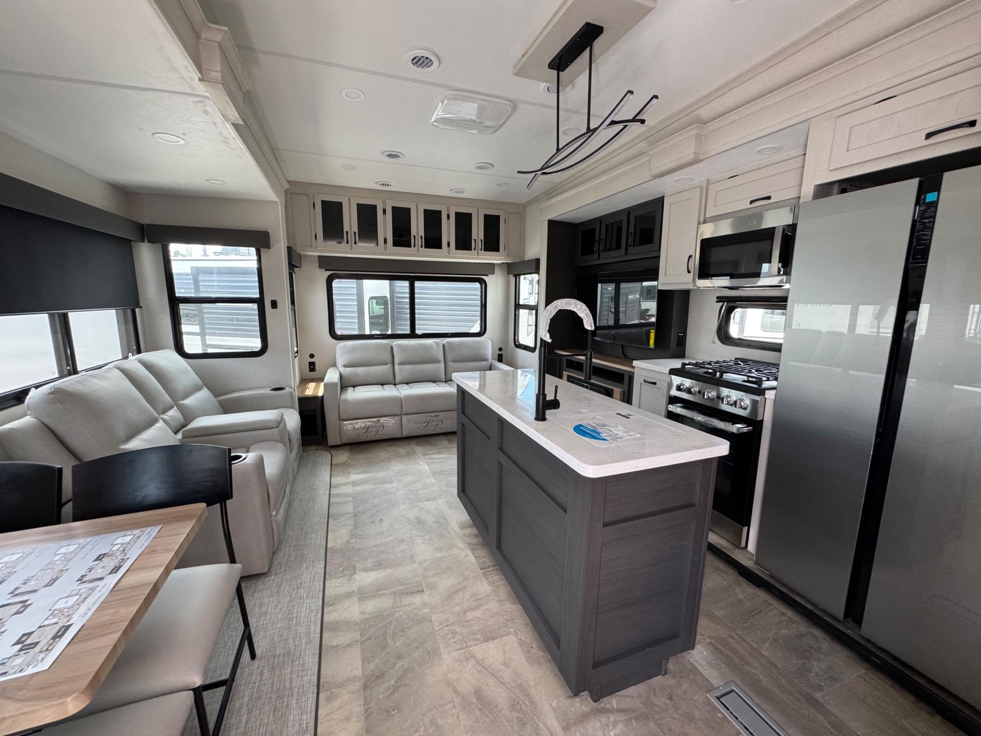 2026 Coachmen 2026 Coachmen Brookstone - thumbnail 9