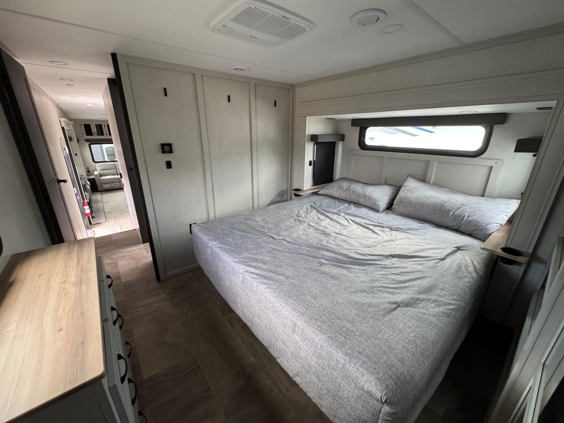 2026 Coachmen 2026 Coachmen Brookstone - thumbnail 26
