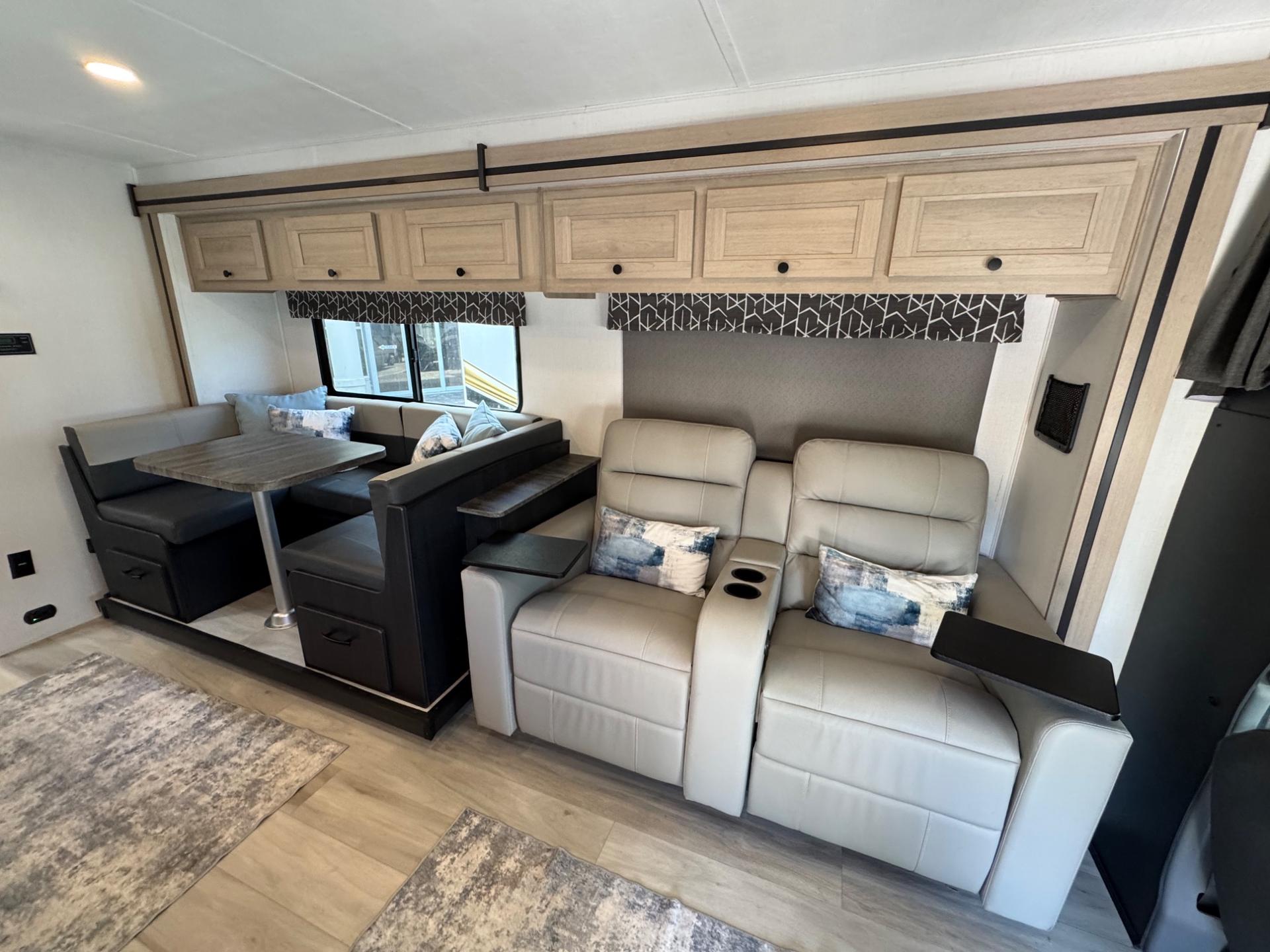 2025 Forest River 2025 Forest River Sunseeker - thumbnail 15