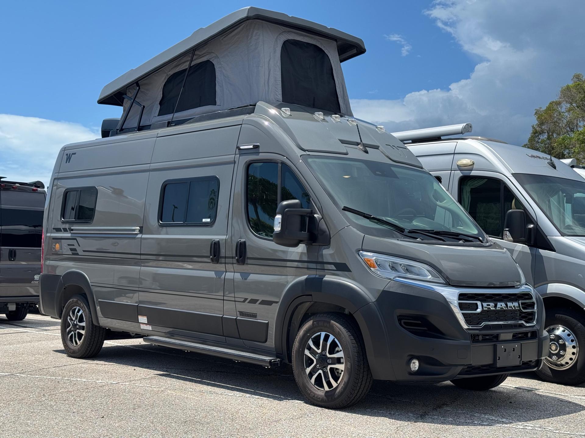 2027 WINNEBAGO SOLIS 59P