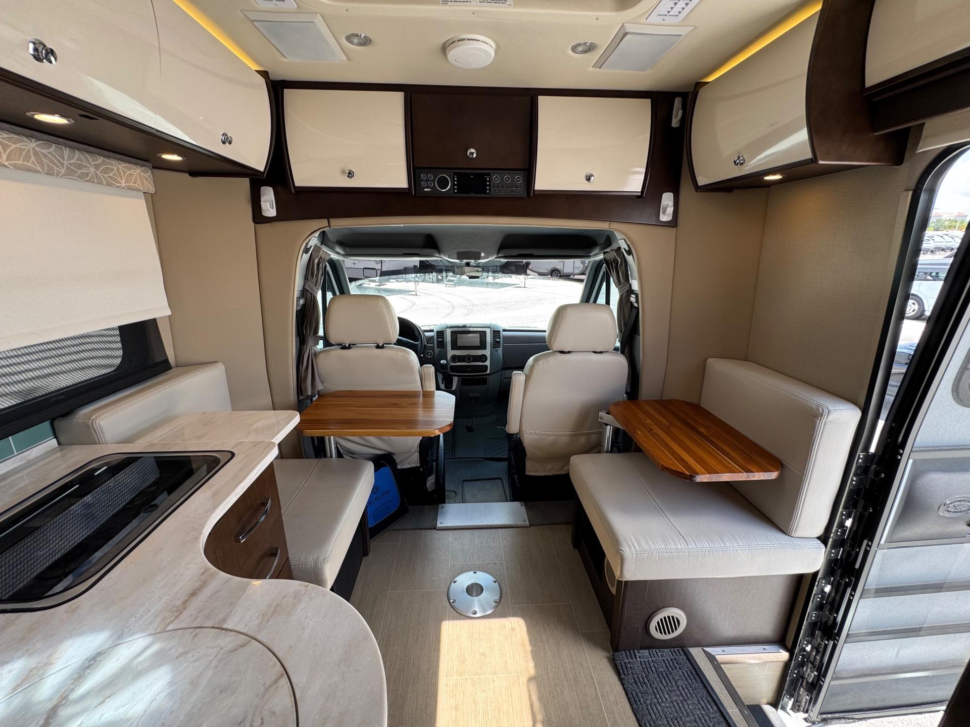 2016 LEISURE TRAVEL VANS 2016 LEISURE TRAVEL VANS UNITY - thumbnail 7