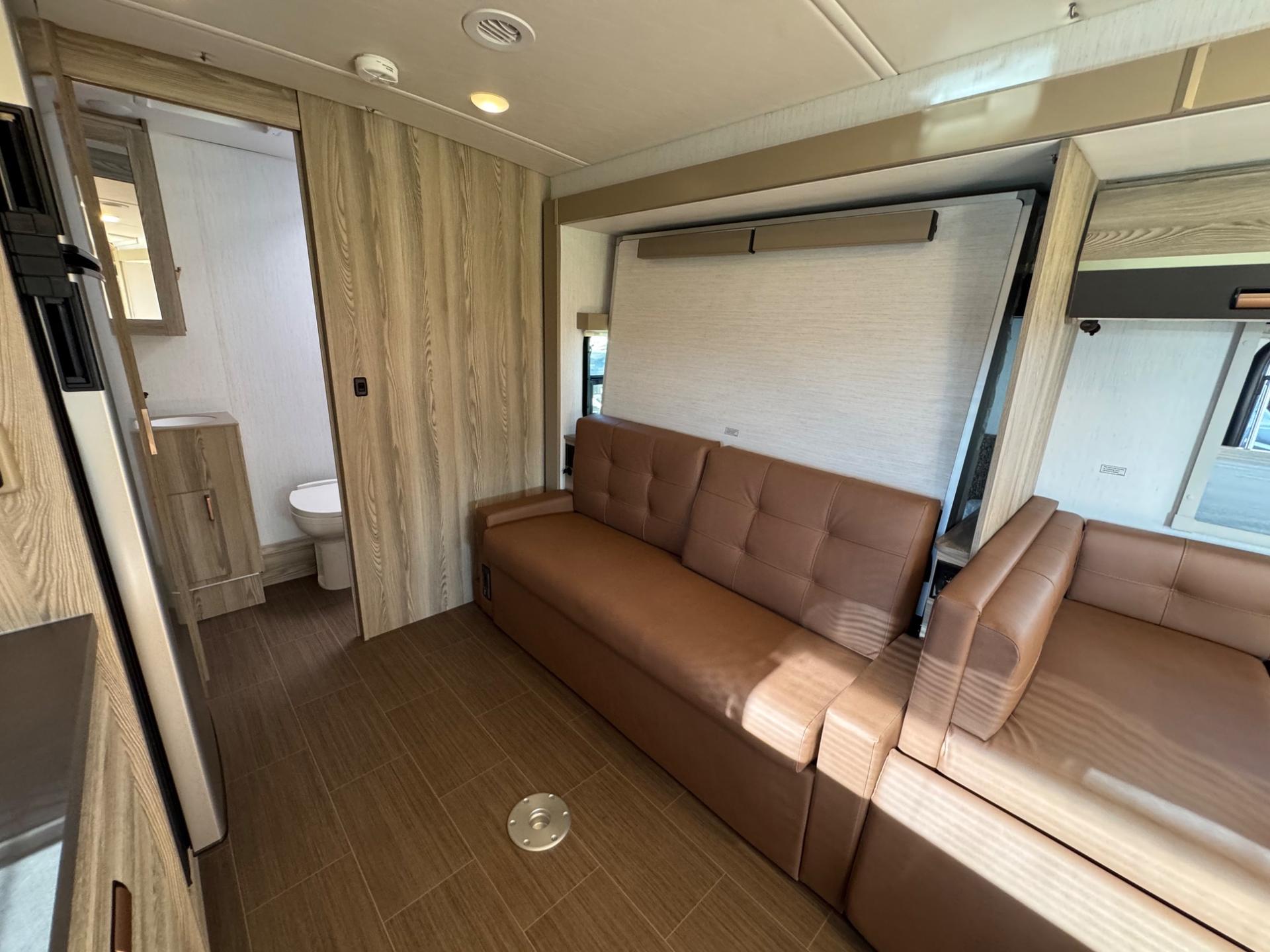 2027 Winnebago 2027 Winnebago Navion - thumbnail 14