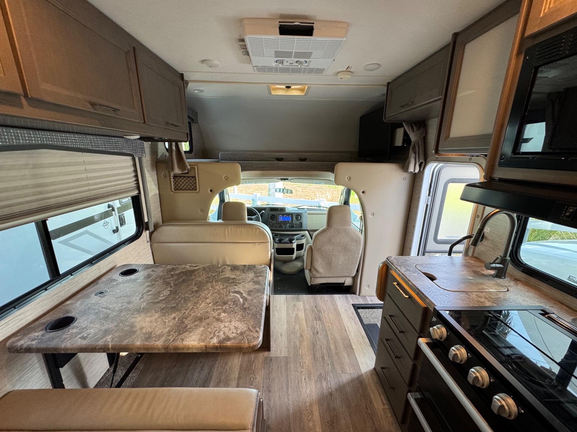2023 Thor Motor Coach 2023 Thor Motor Coach Chateau - thumbnail 8