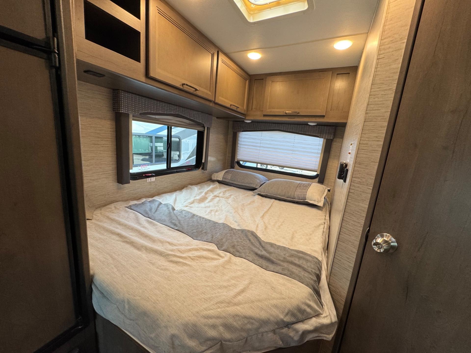 2023 Thor Motor Coach 2023 Thor Motor Coach Chateau - thumbnail 14