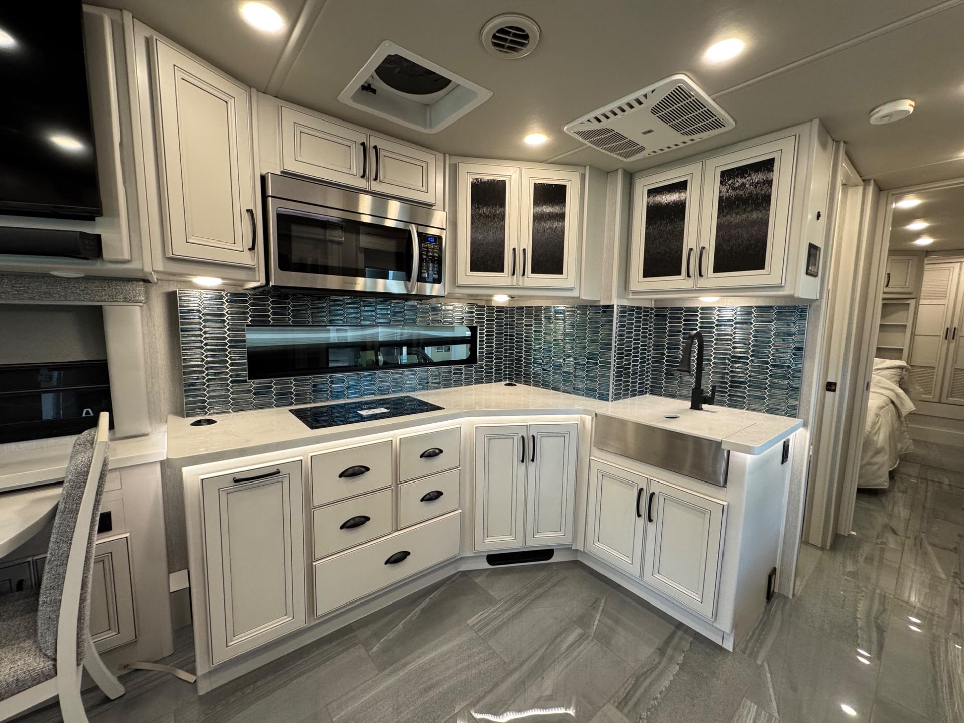 2023 Fleetwood RV 2023 Fleetwood RV Frontier GTX - thumbnail 14