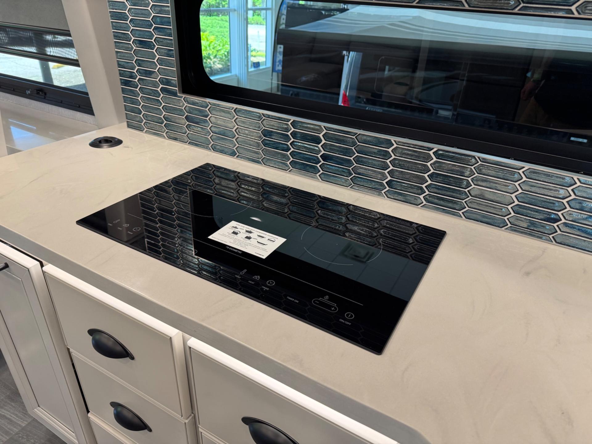 2023 Fleetwood RV 2023 Fleetwood RV Frontier GTX - thumbnail 16