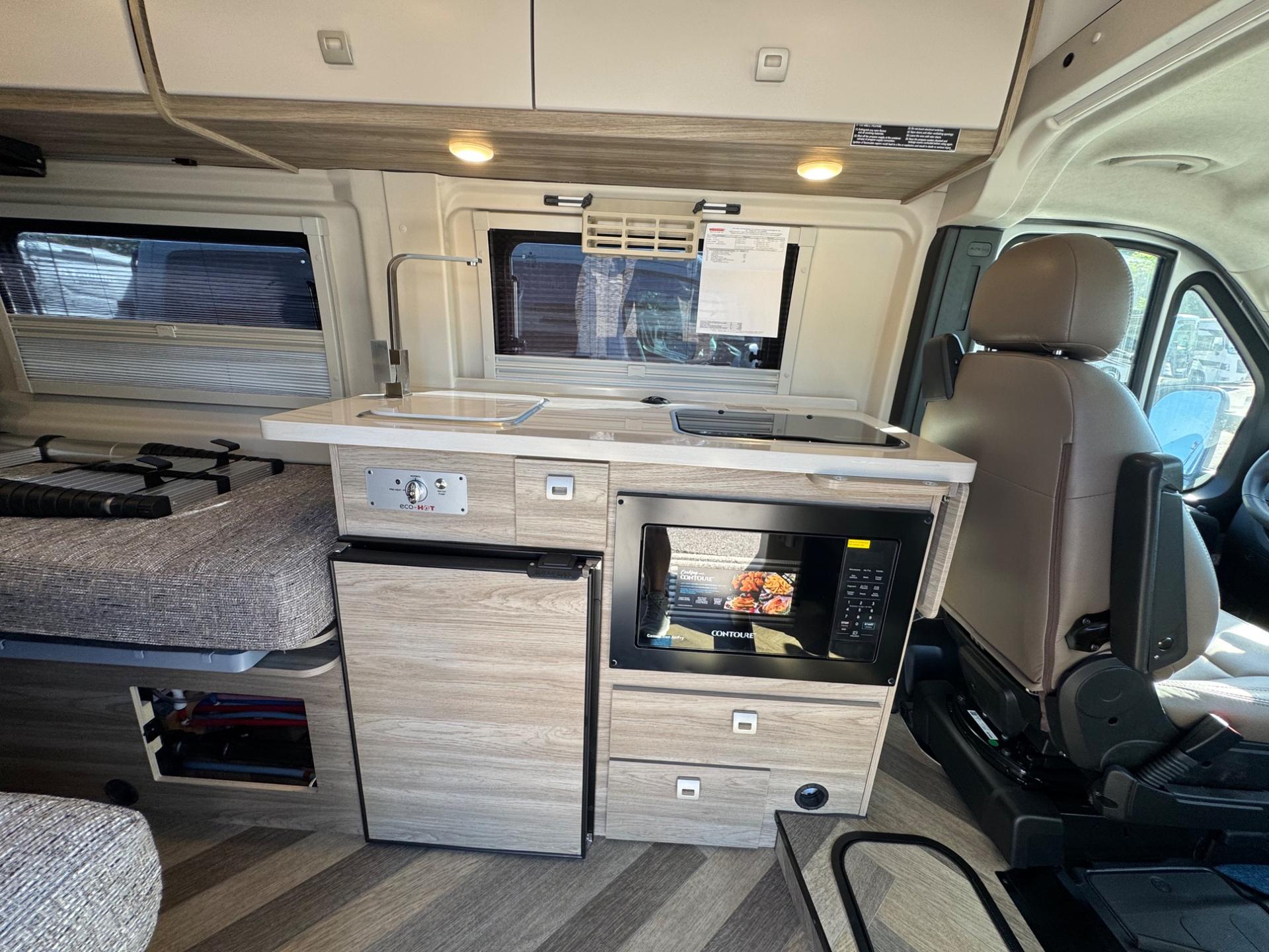 2027 Winnebago 2027 Winnebago Travato - thumbnail 8