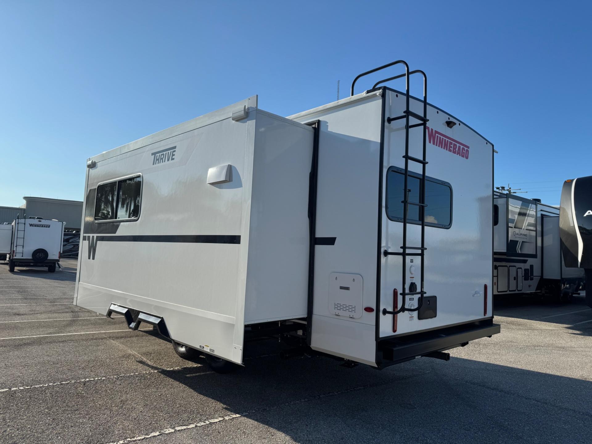 2027 Winnebago 2027 Winnebago Thrive - thumbnail 3