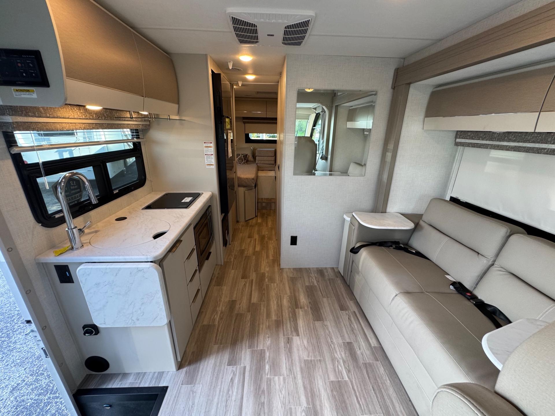 2026 Thor Motor Coach 2026 Thor Motor Coach Axis - thumbnail 7