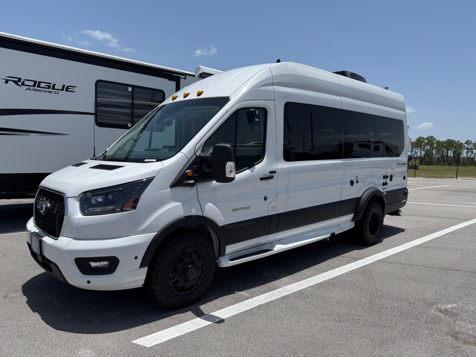 2026 Coachmen 2026 Coachmen Beyond - thumbnail 3