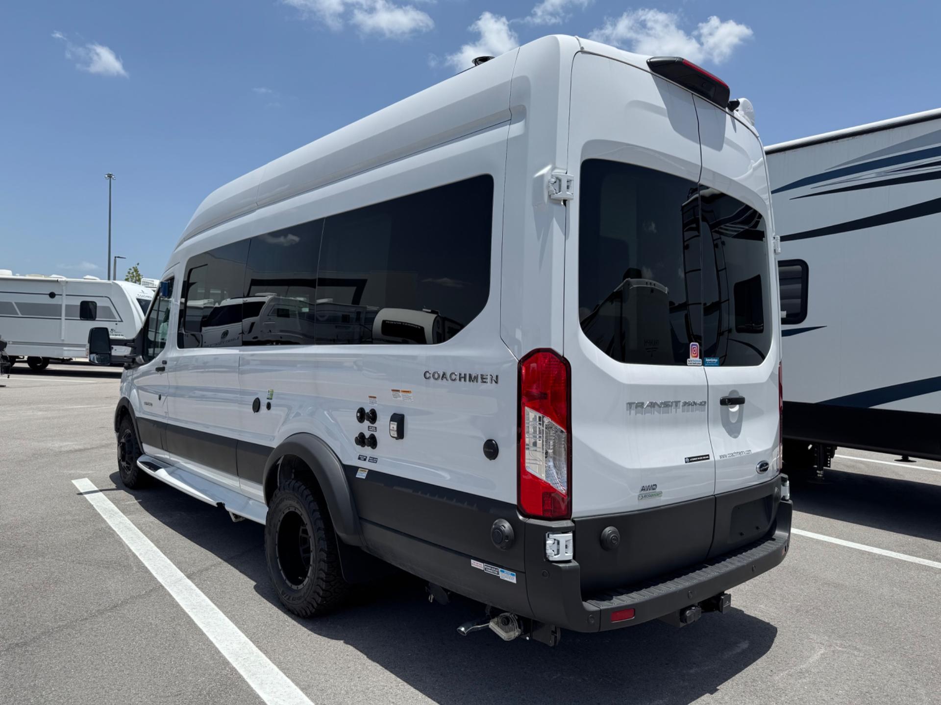 2026 Coachmen 2026 Coachmen Beyond - thumbnail 4