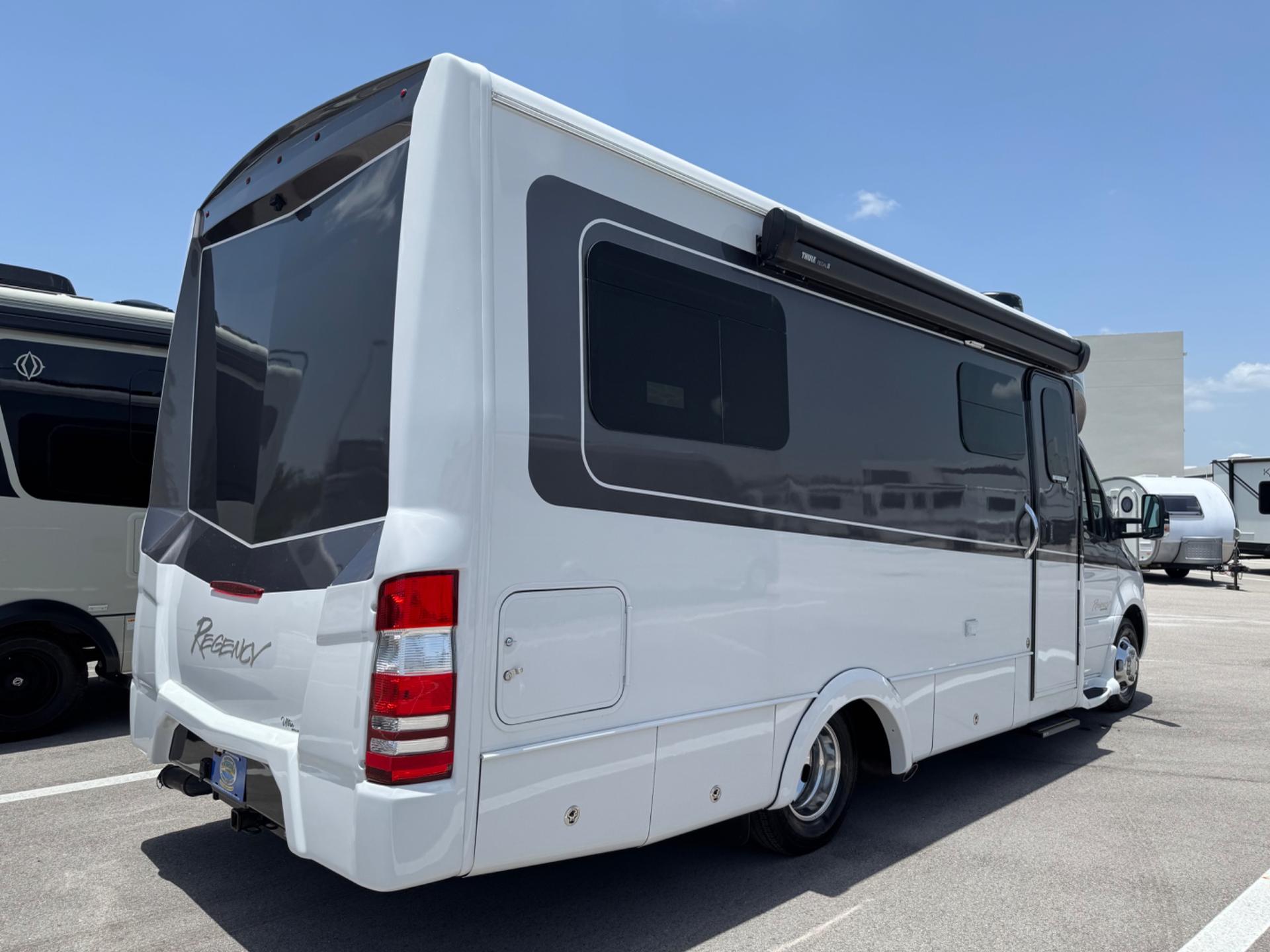 2023 Regency RV 2023 Regency RV Ultra Brougham - thumbnail 4