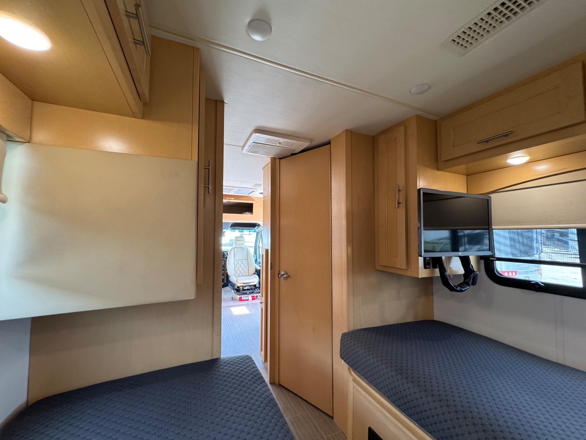 2023 Regency RV 2023 Regency RV Ultra Brougham - thumbnail 18