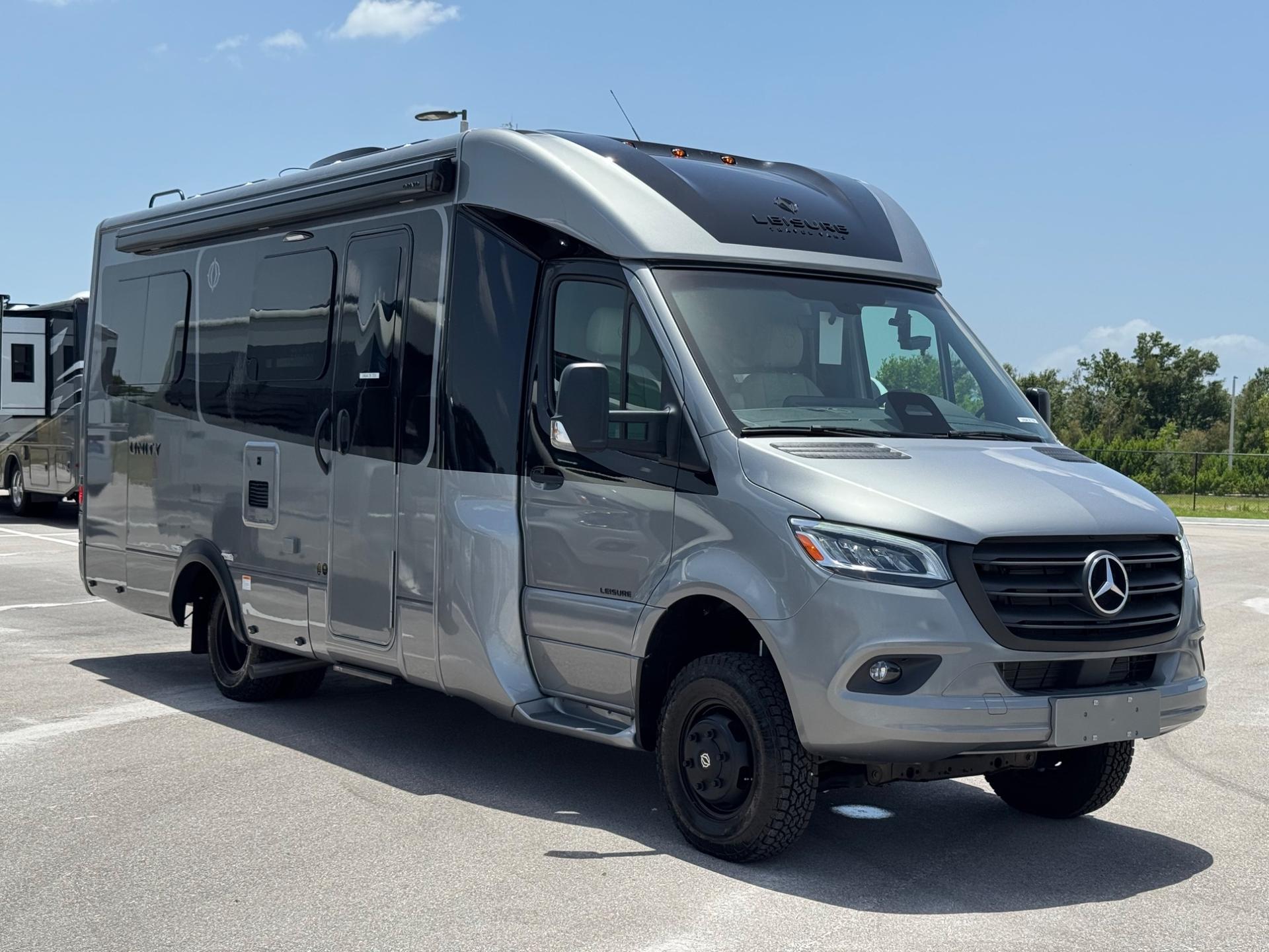 2026 Leisure Travel UNITY 24TBX