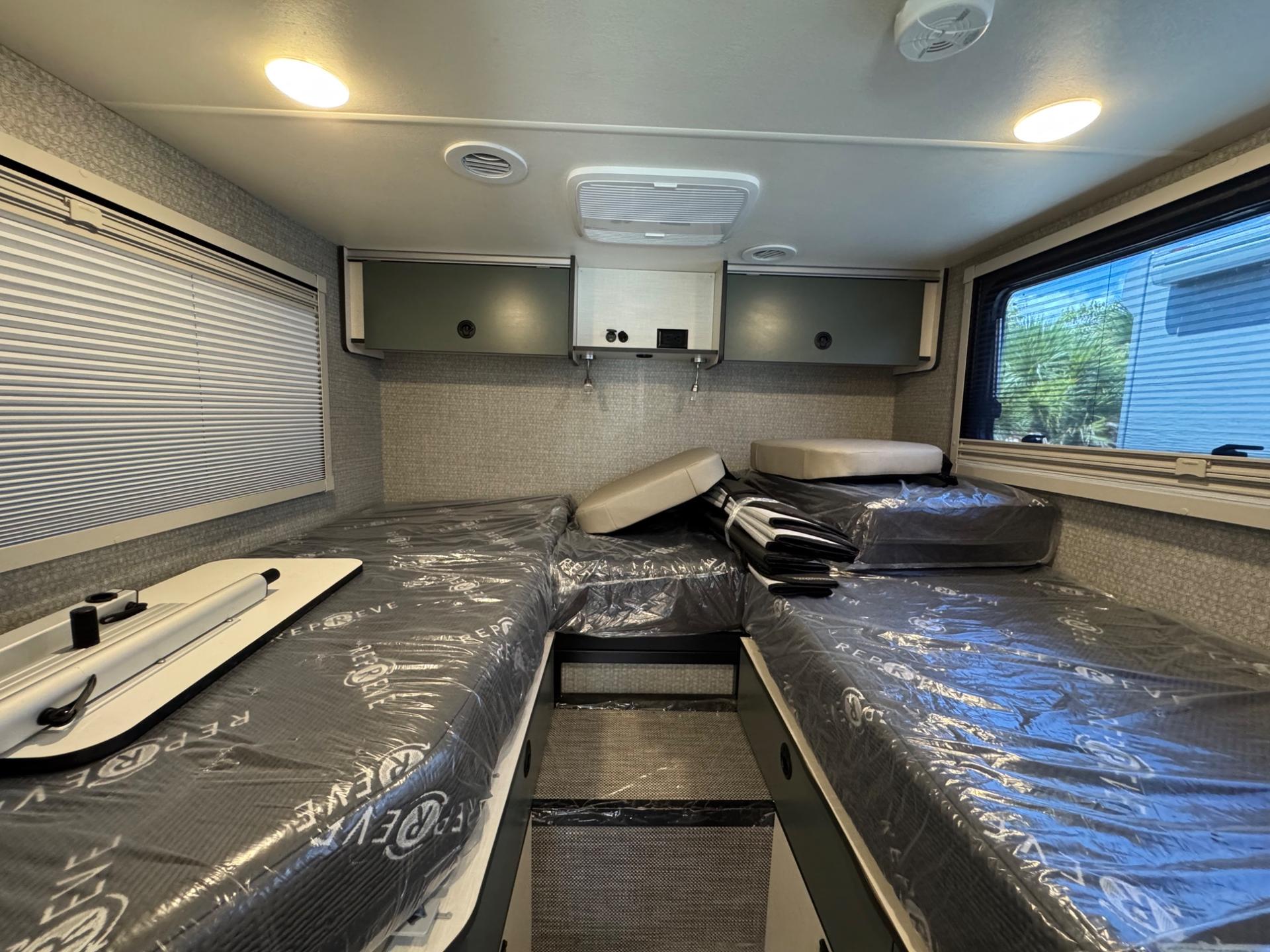 2027 Winnebago 2027 Winnebago EKKO - thumbnail 14