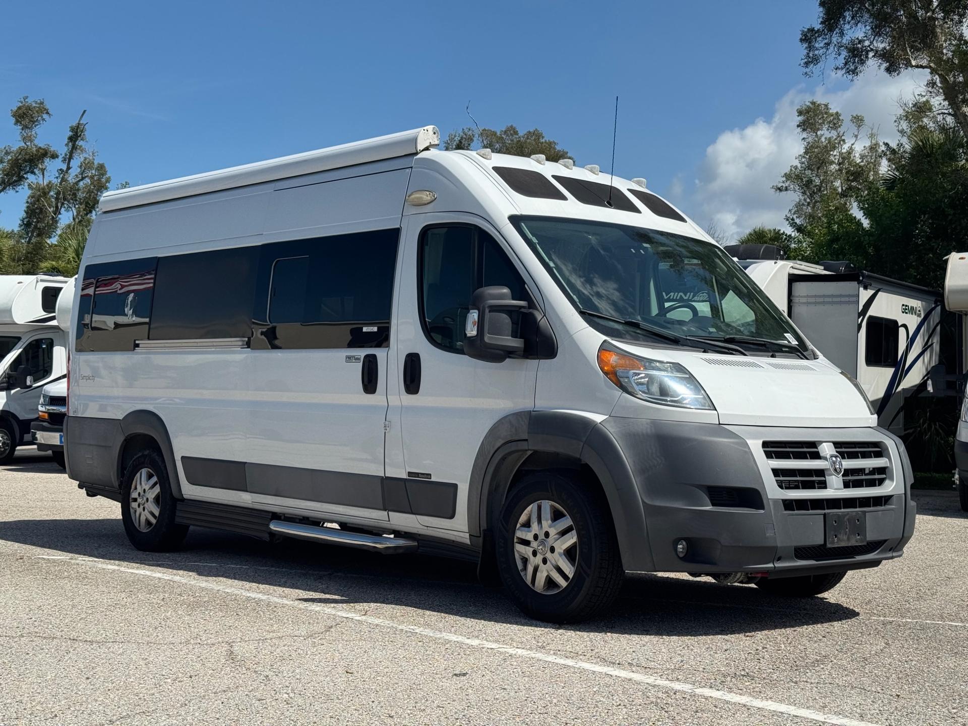 2017 ROADTREK SIMPLICITY SIMPLICITY