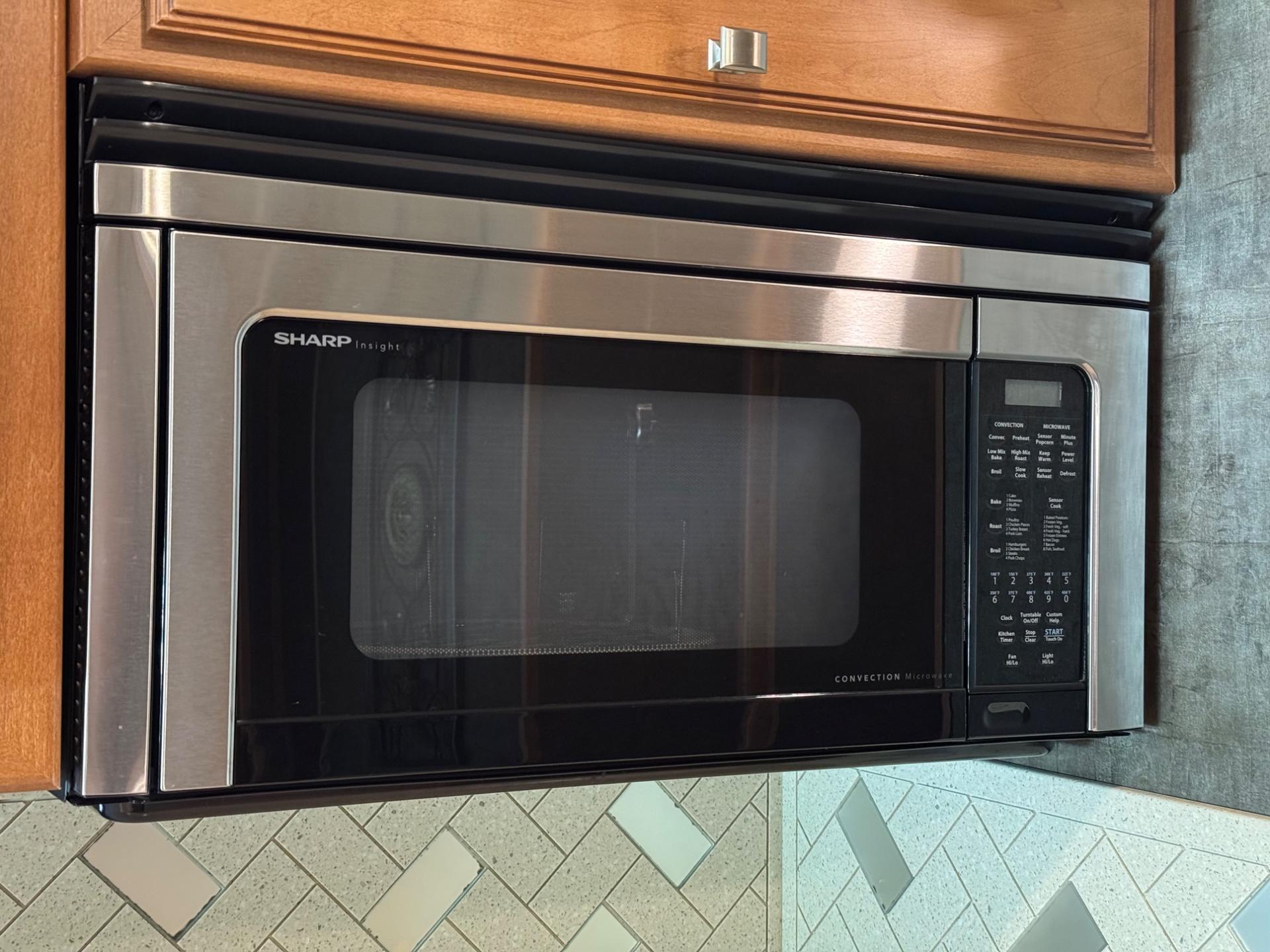 2015 Winnebago 2015 Winnebago Adventurer - thumbnail 10