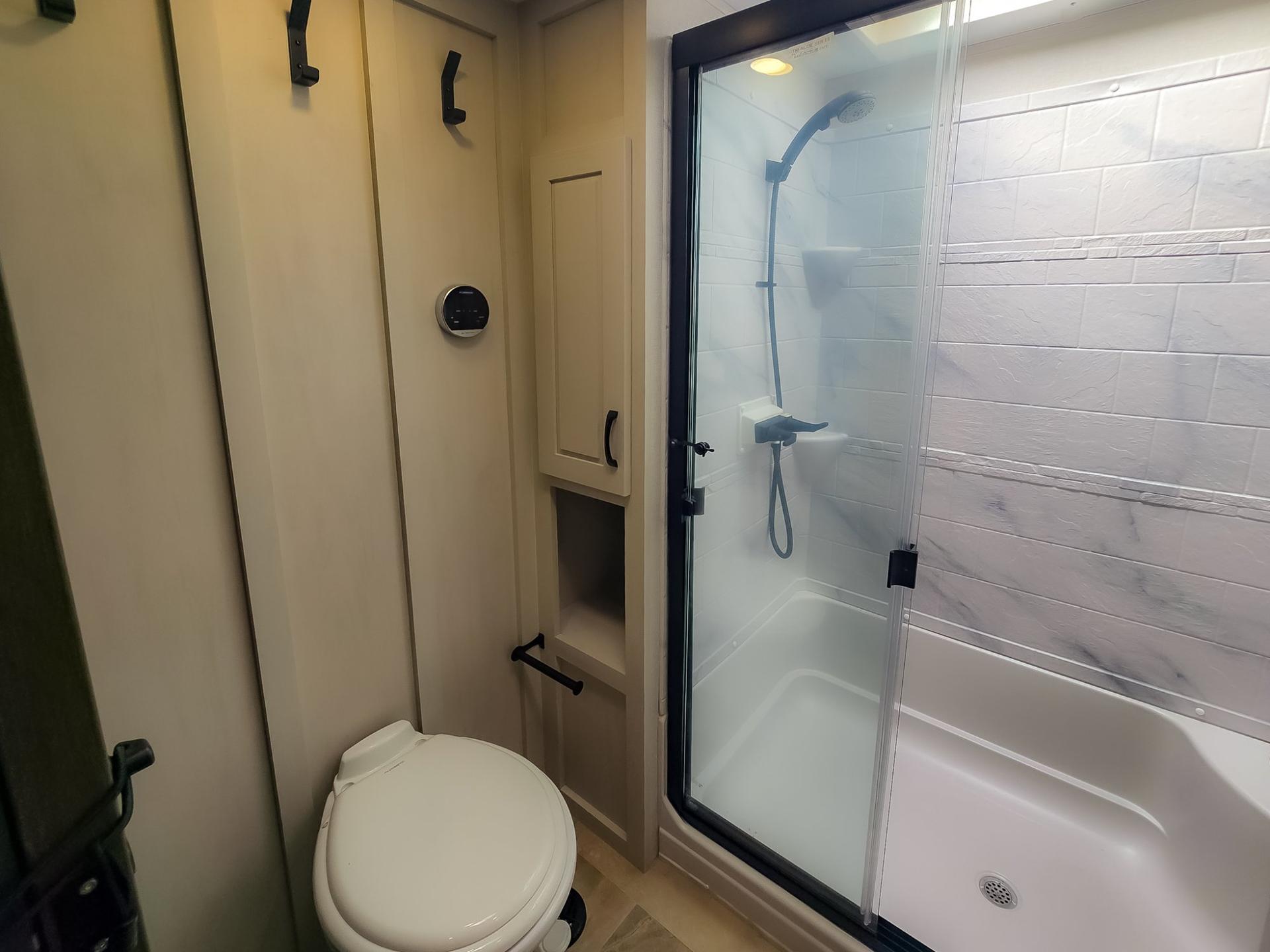 2026 Coachmen 2026 Coachmen Brookstone - thumbnail 31