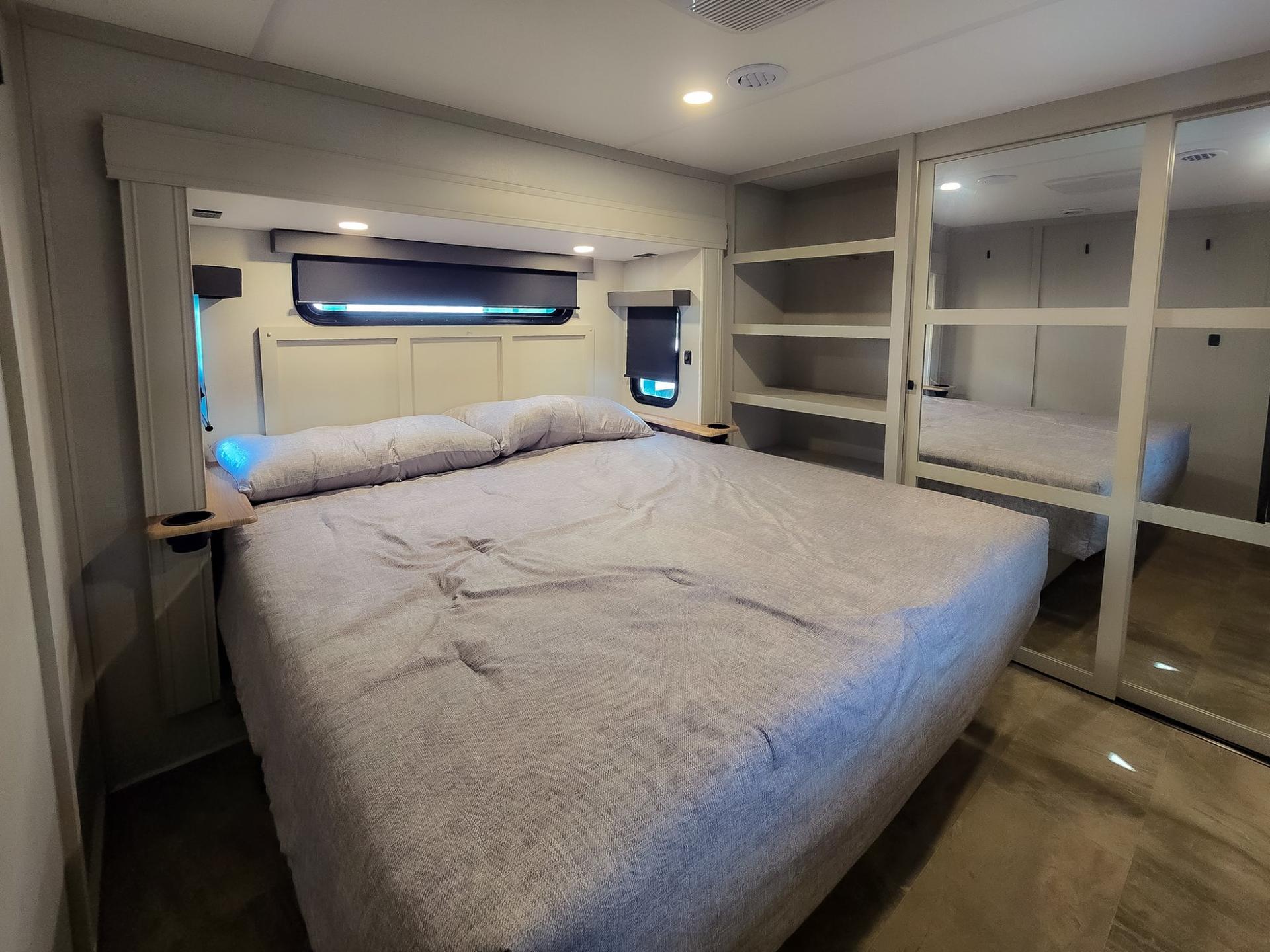 2026 Coachmen 2026 Coachmen Brookstone - thumbnail 33