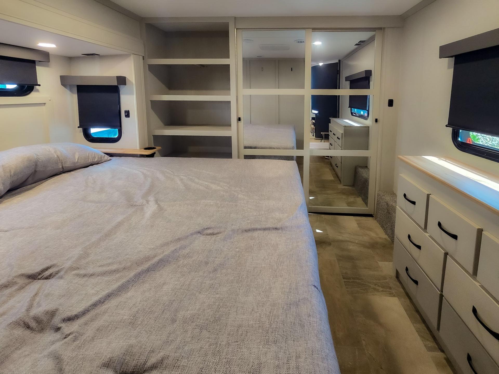2026 Coachmen 2026 Coachmen Brookstone - thumbnail 34