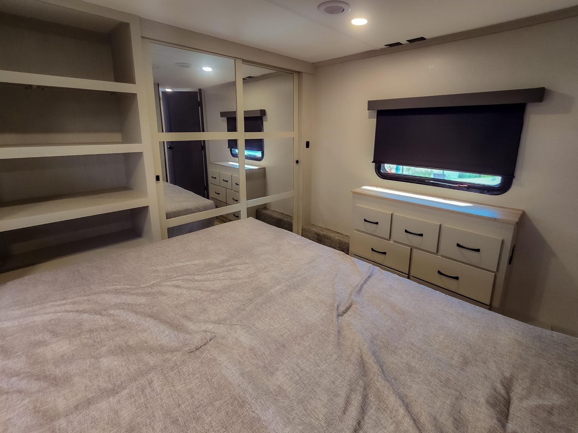 2026 Coachmen 2026 Coachmen Brookstone - thumbnail 35