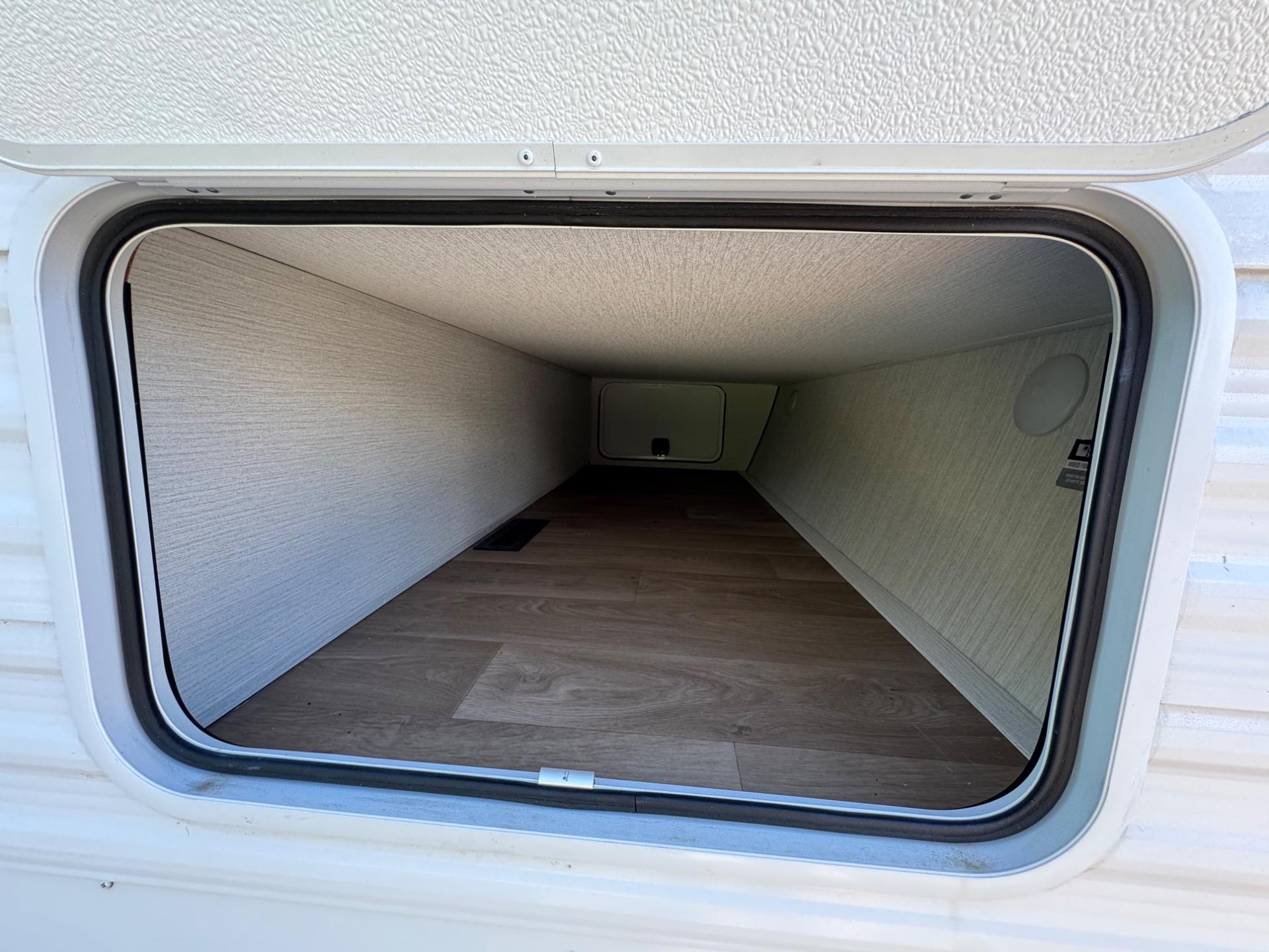 2027 Winnebago 2027 Winnebago Access - thumbnail 21