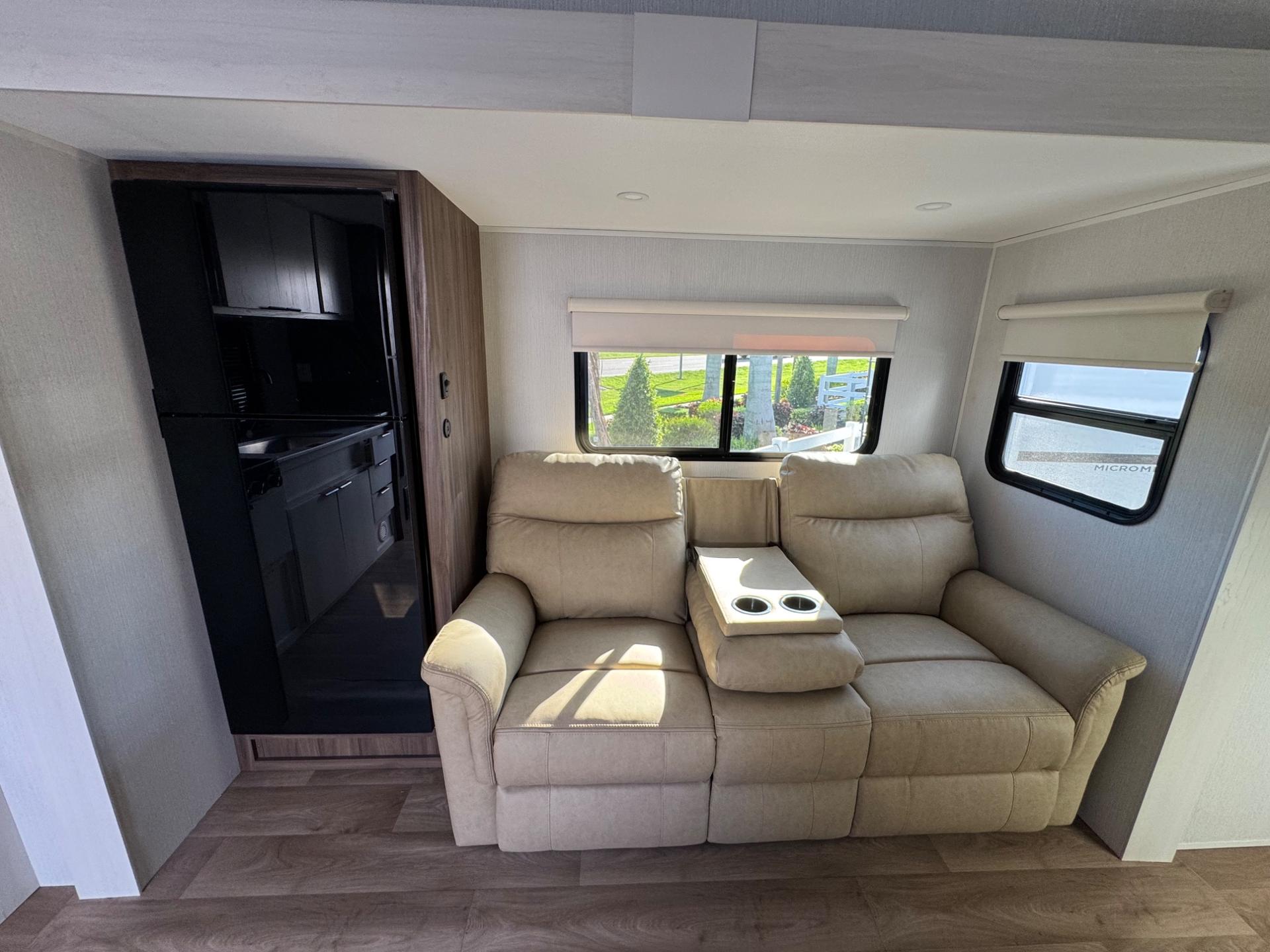 2027 Winnebago 2027 Winnebago Access - thumbnail 11