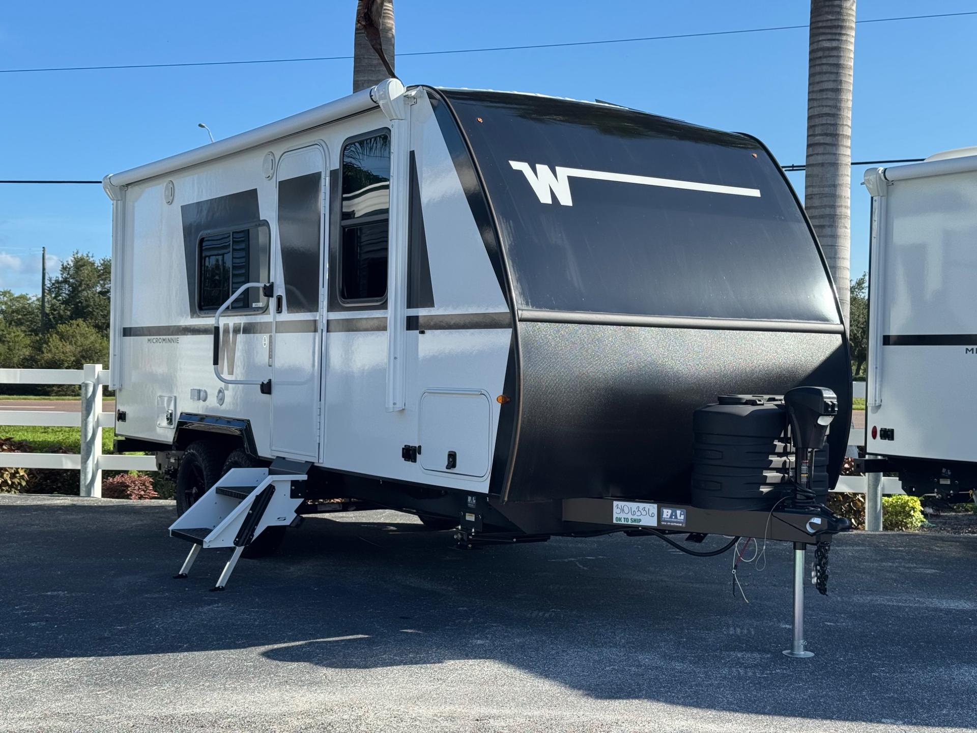 2027 Winnebago Micro Minnie 2108FBS