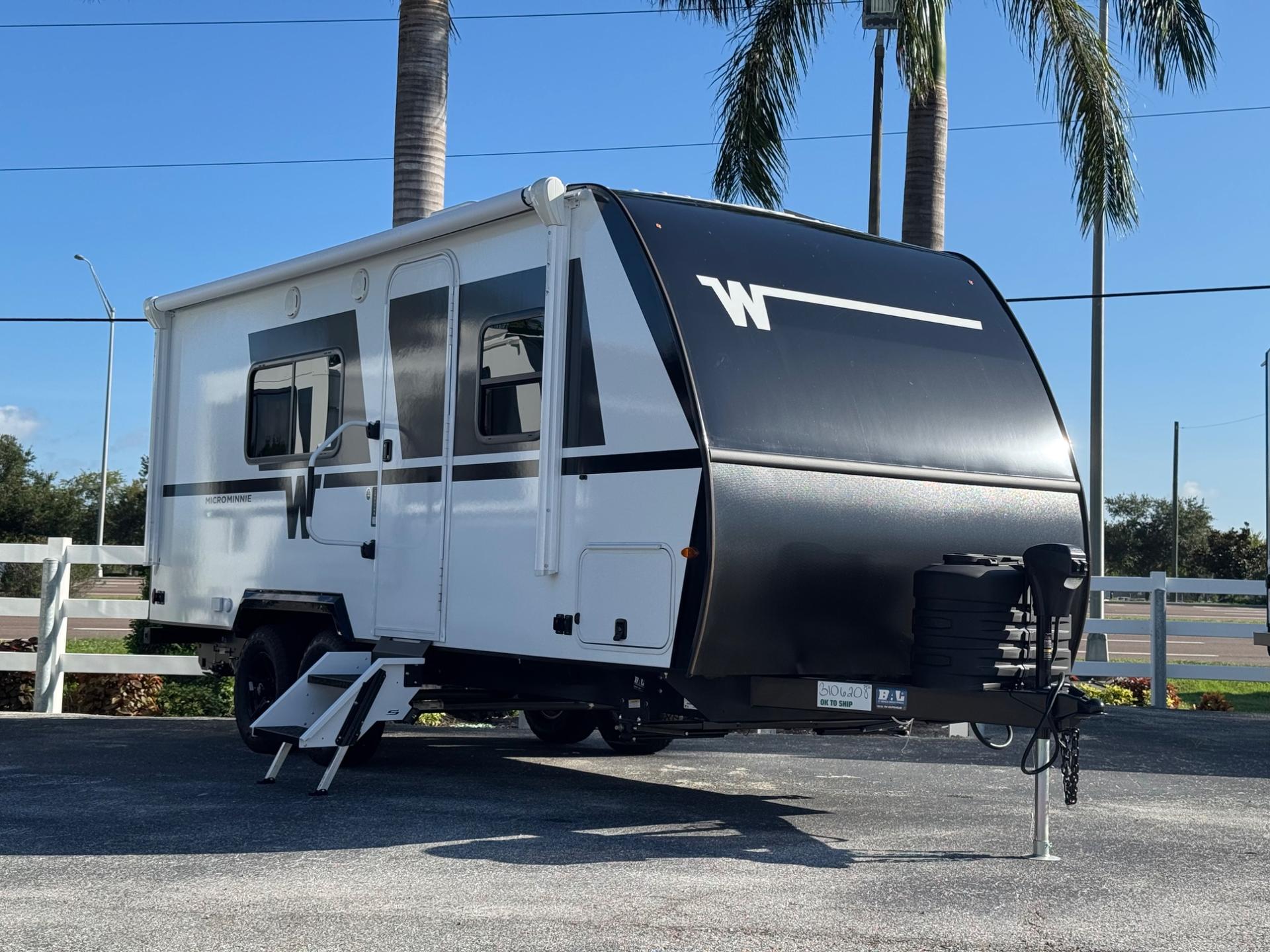 2027 Winnebago Micro Minnie 2000TRB