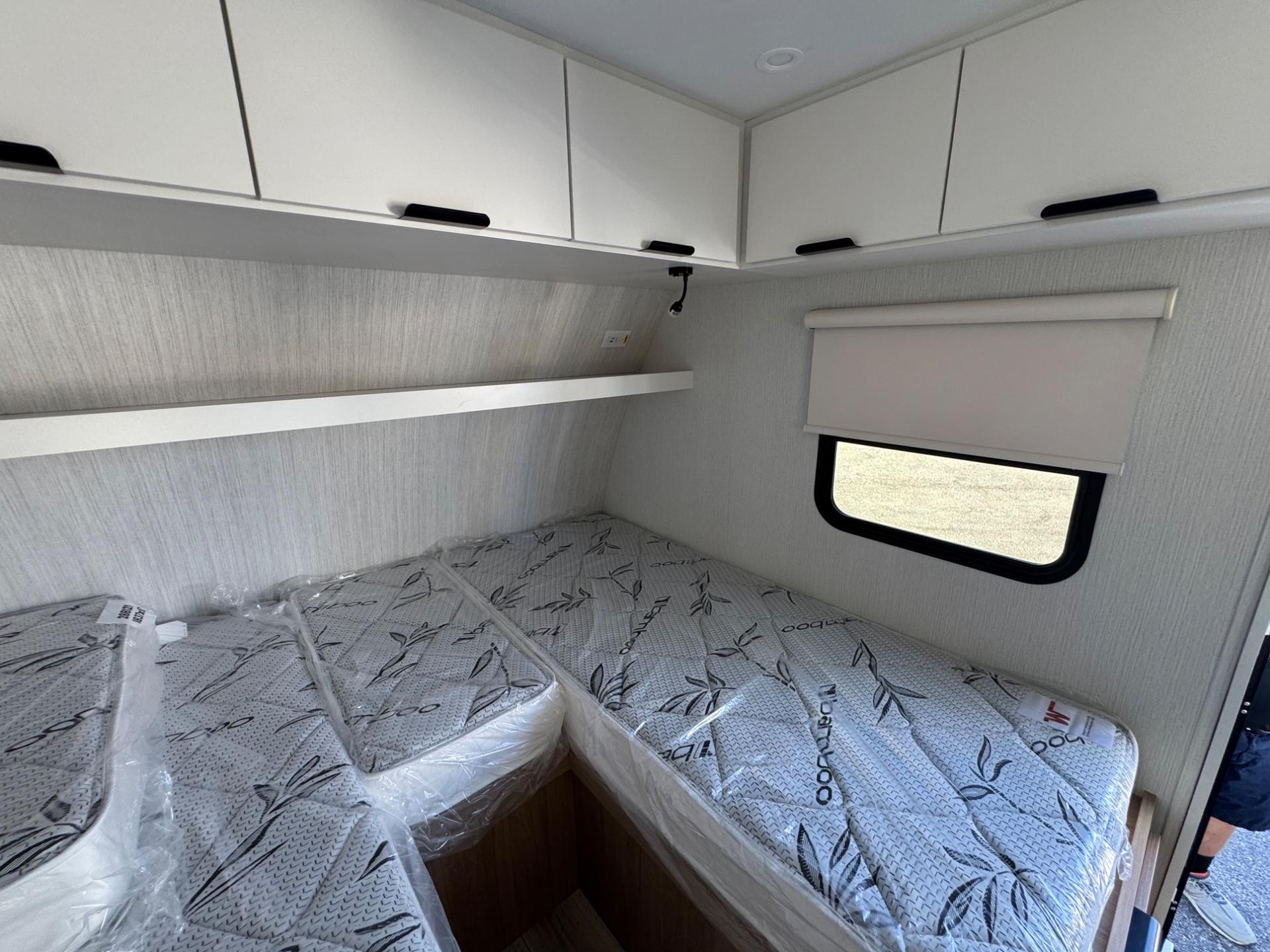 2027 Winnebago 2027 Winnebago Micro Minnie - thumbnail 14
