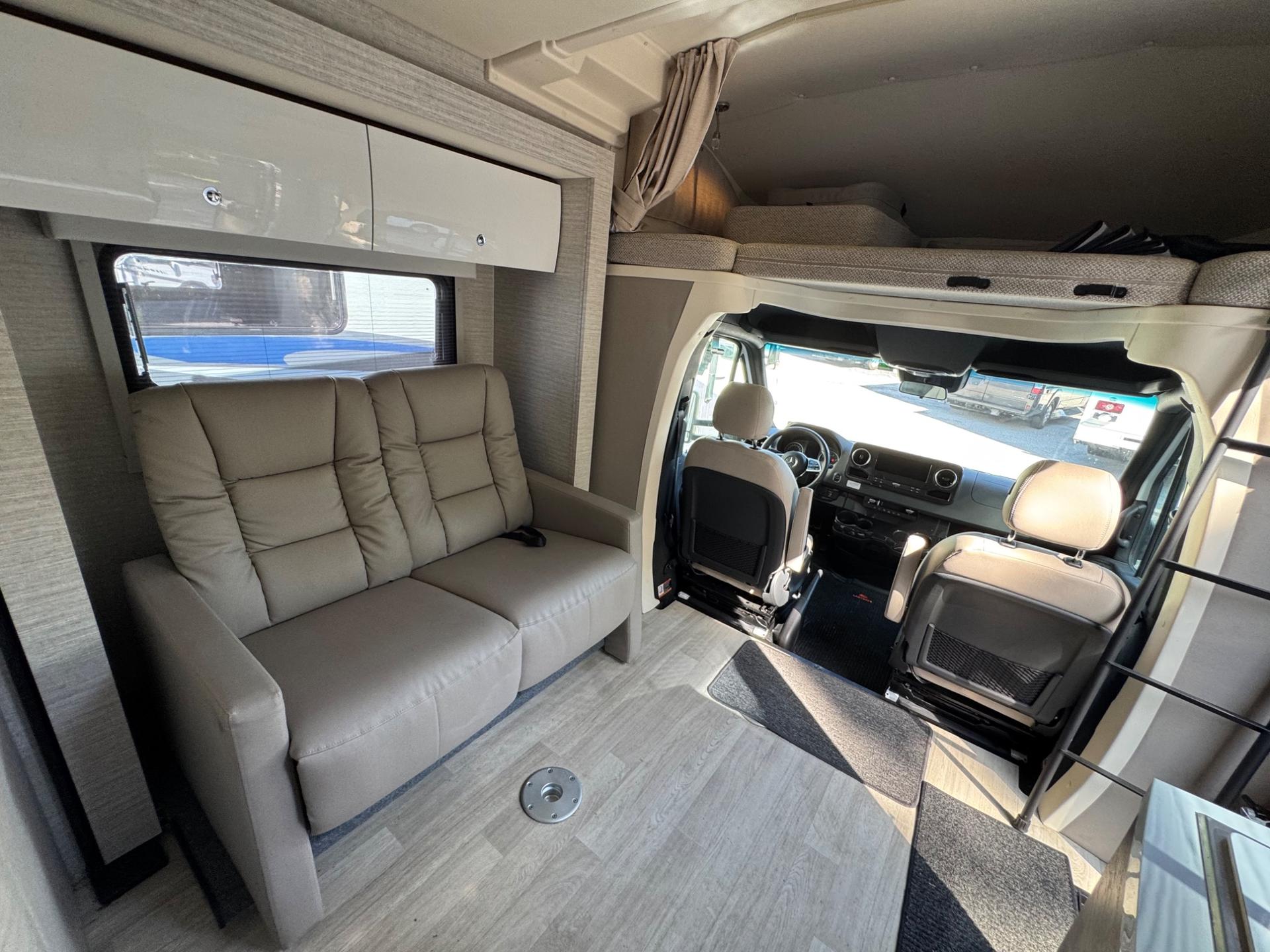 2024 Winnebago 2024 Winnebago View - thumbnail 13