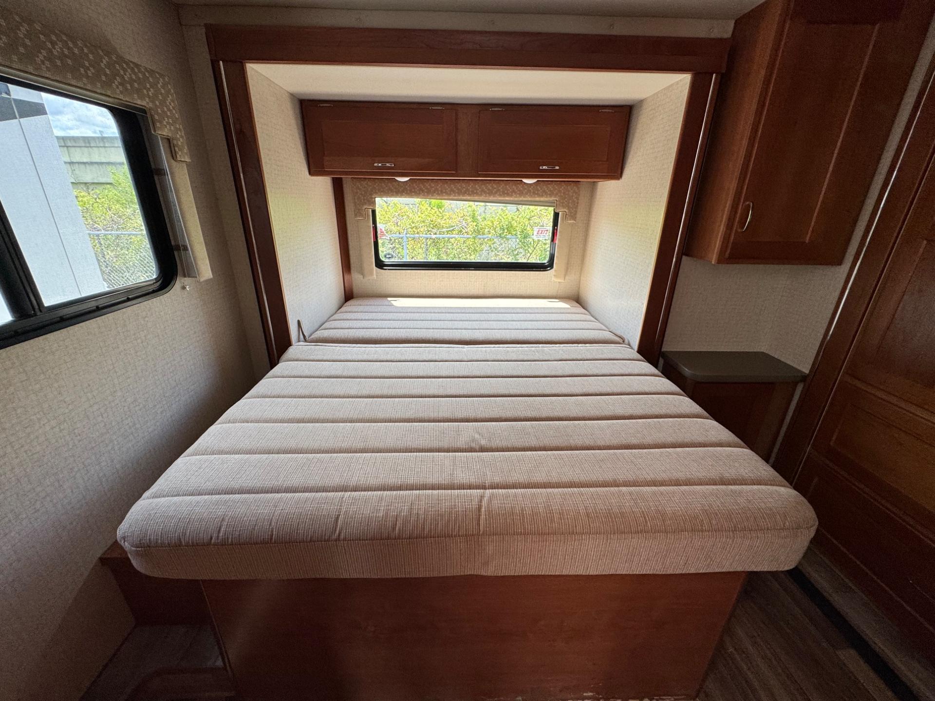 2017 Winnebago 2017 Winnebago Minnie Winnie - thumbnail 16