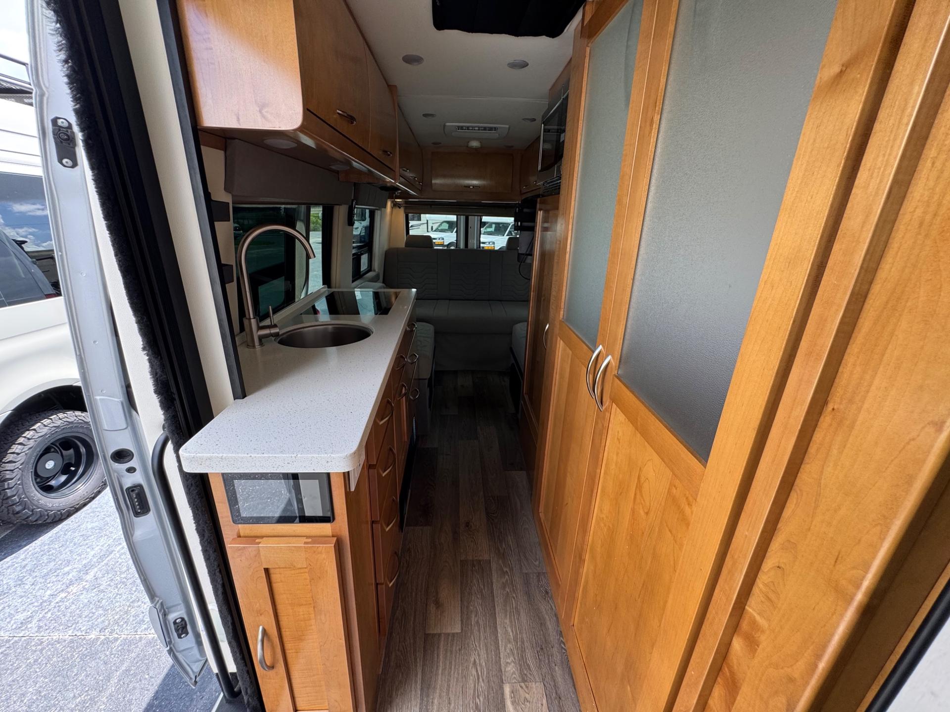 2023 Coachmen 2023 Coachmen Galleria - thumbnail 8