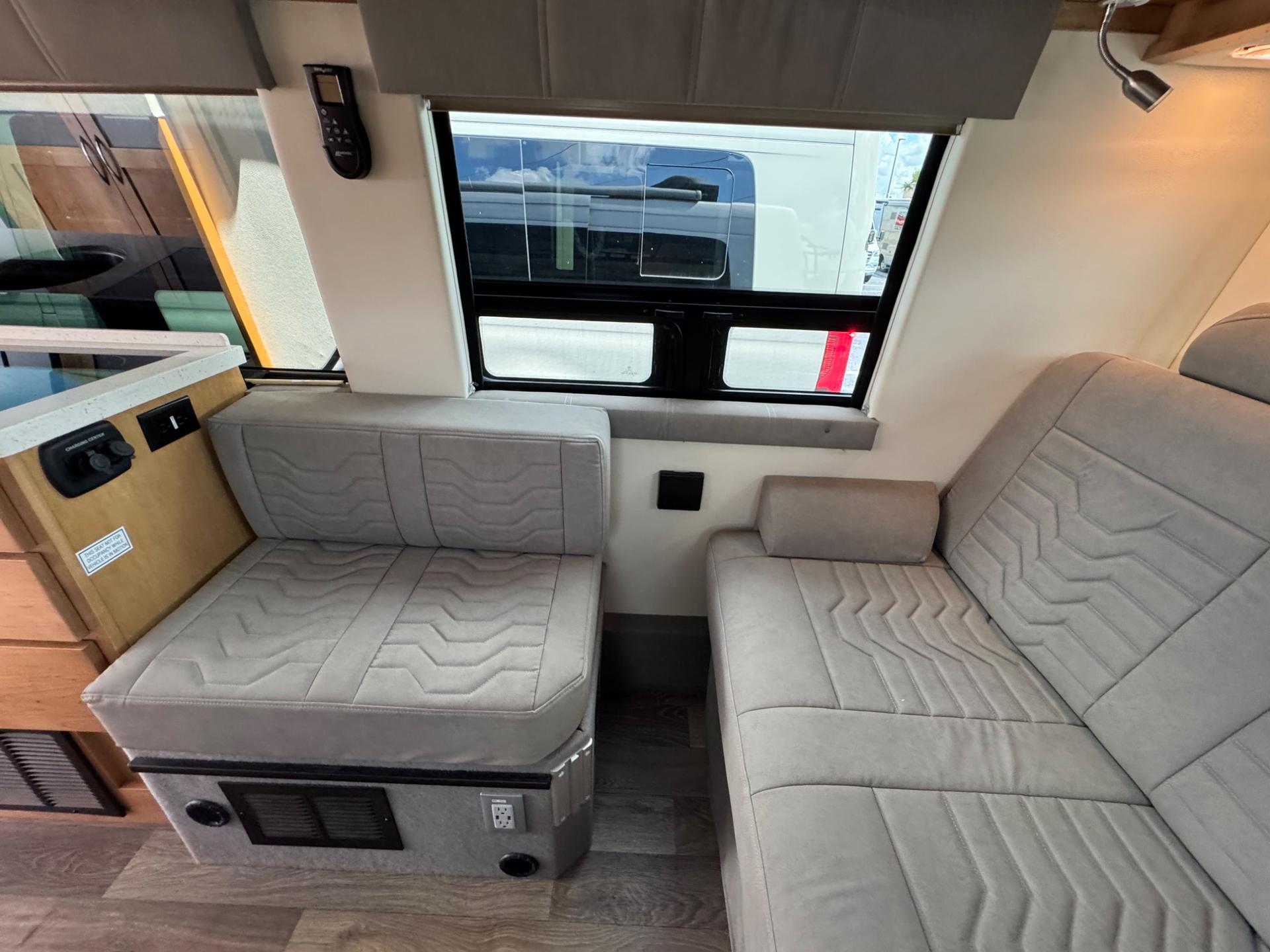 2023 Coachmen 2023 Coachmen Galleria - thumbnail 17