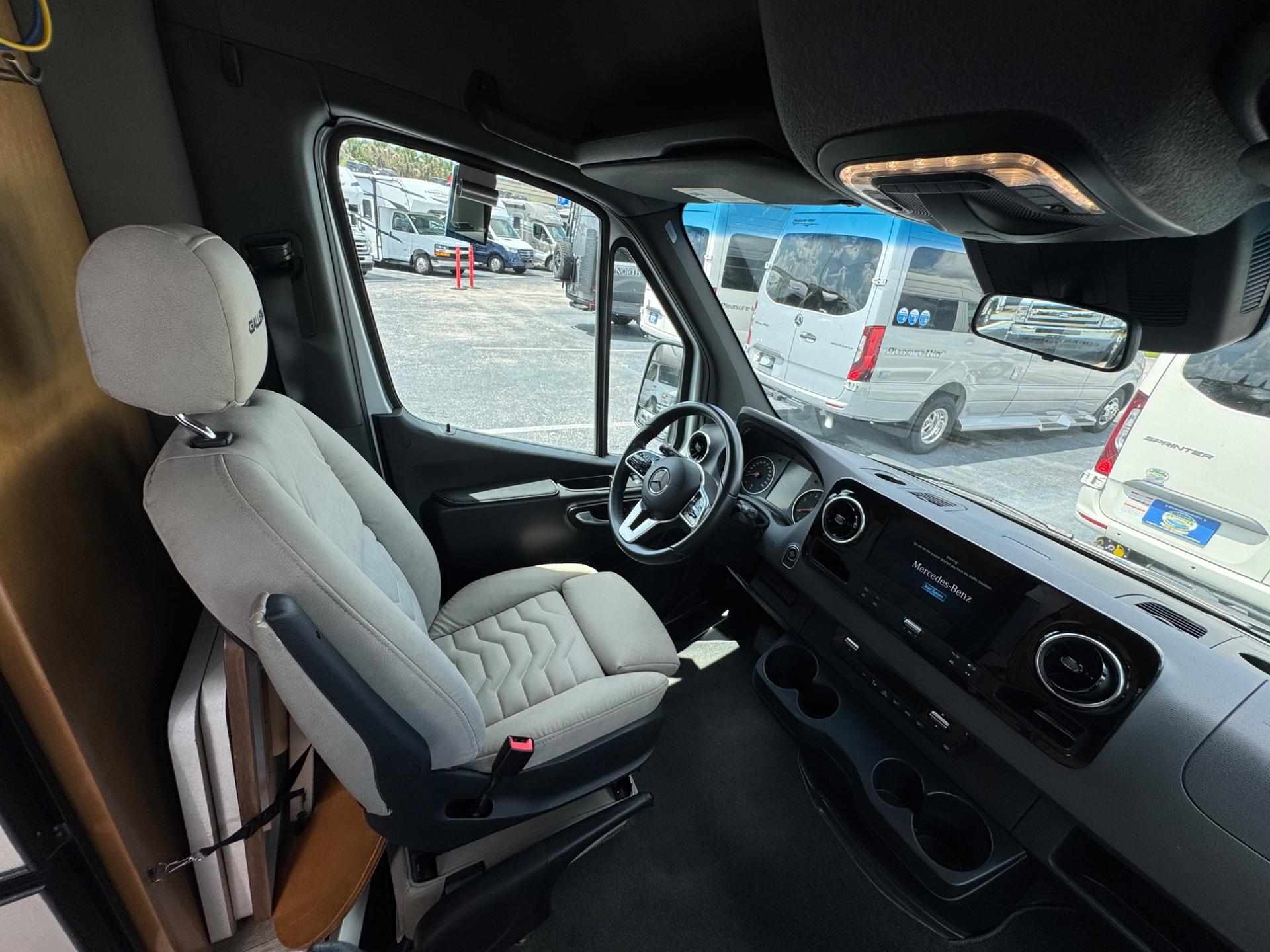 2023 Coachmen 2023 Coachmen Galleria - thumbnail 22