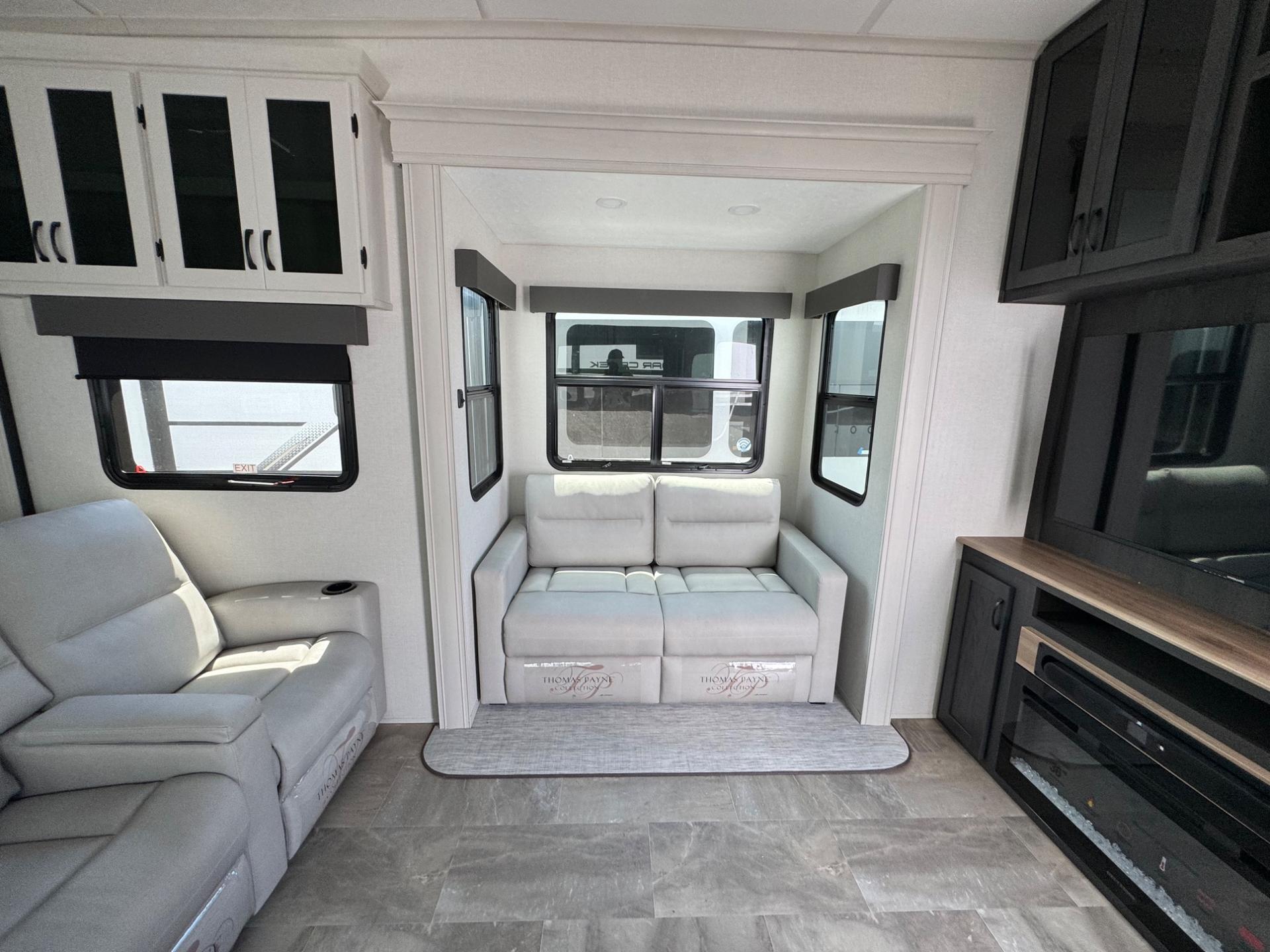 2026 Coachmen 2026 Coachmen Brookstone - thumbnail 18